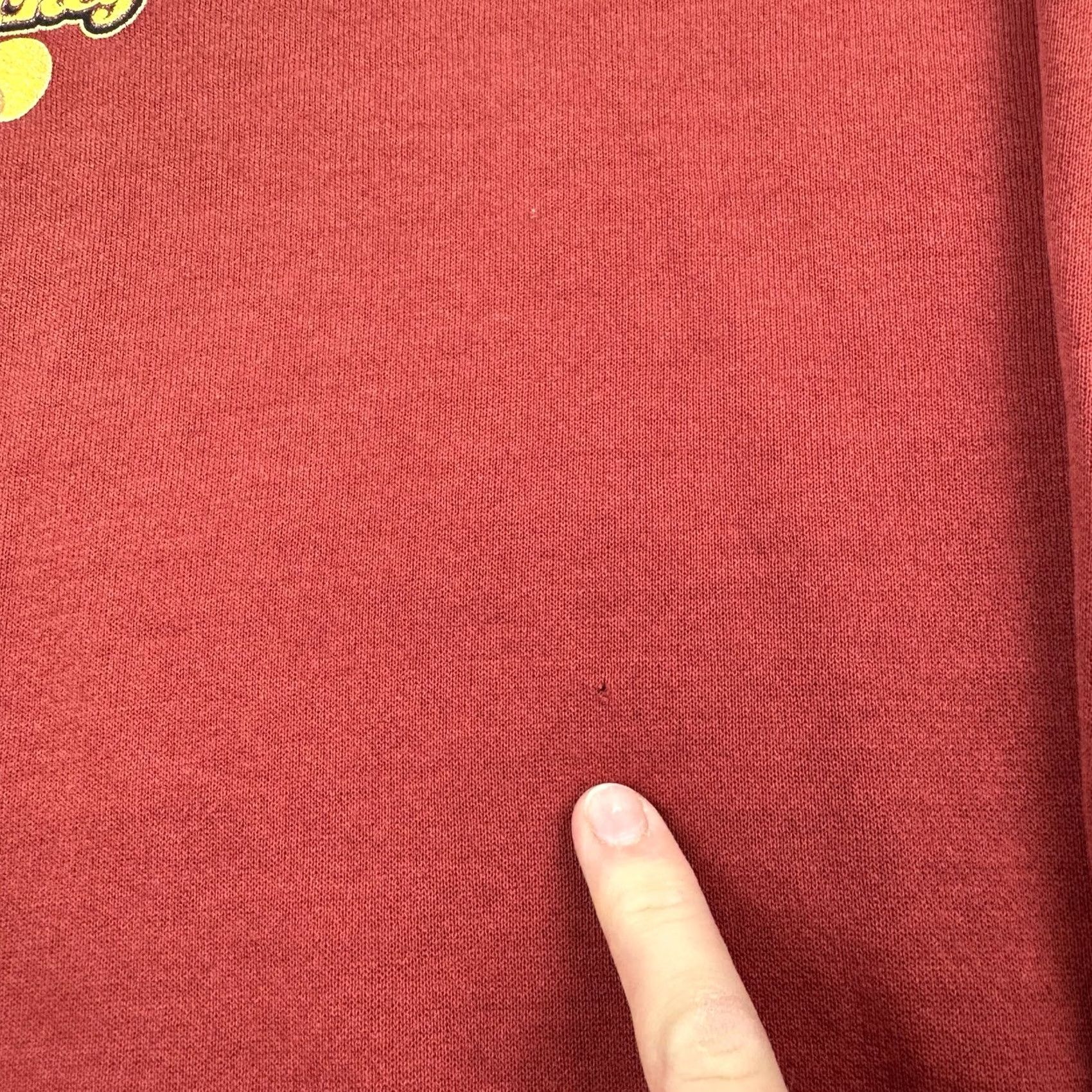 Disney VINTAGE Disney Mickey Mouse Sweatshirt Adult XL Crewneck Red Disney World Y2K 90s Cartoon USA Mens Size US XL / EU 56 / 4 - 4 Thumbnail