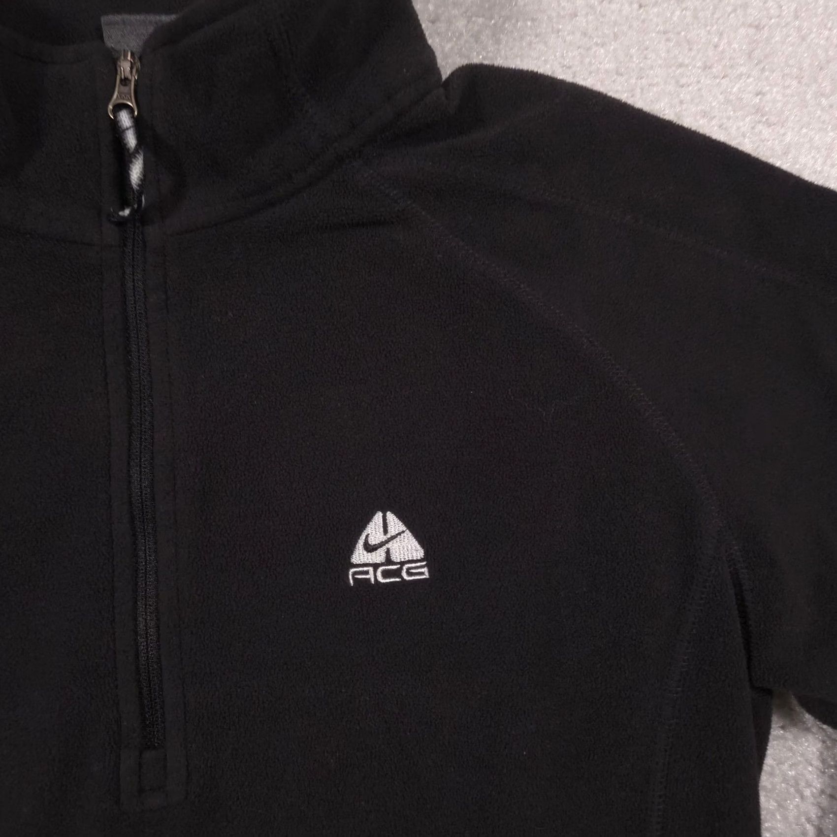 Nike Nike ACG Pullover Womens Small Black Fleece 1/4 Zip Mock Neck Athletic Top Size S / US 4 / IT 40 - 4 Thumbnail