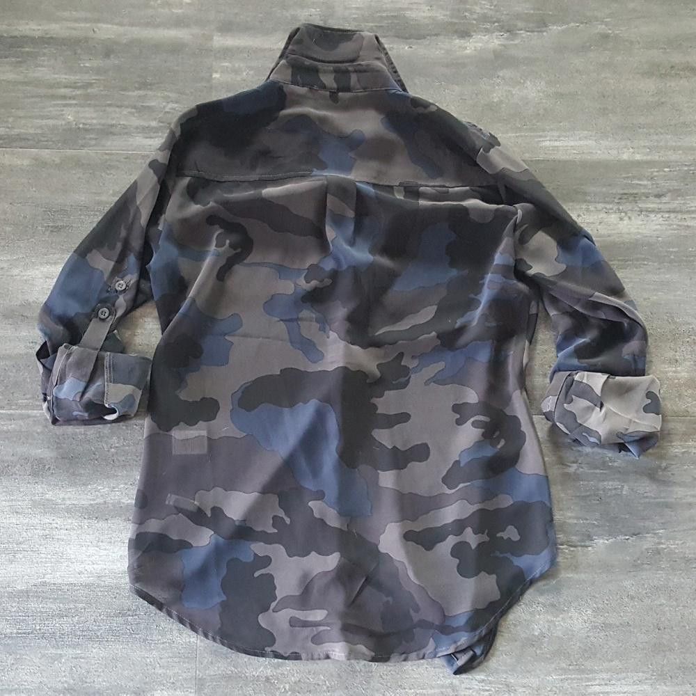 Designer Navy Black Camo NY&C Sheer Button Down Blouse Size XS / US 0-2 / IT 36-38 - 2 Thumbnail