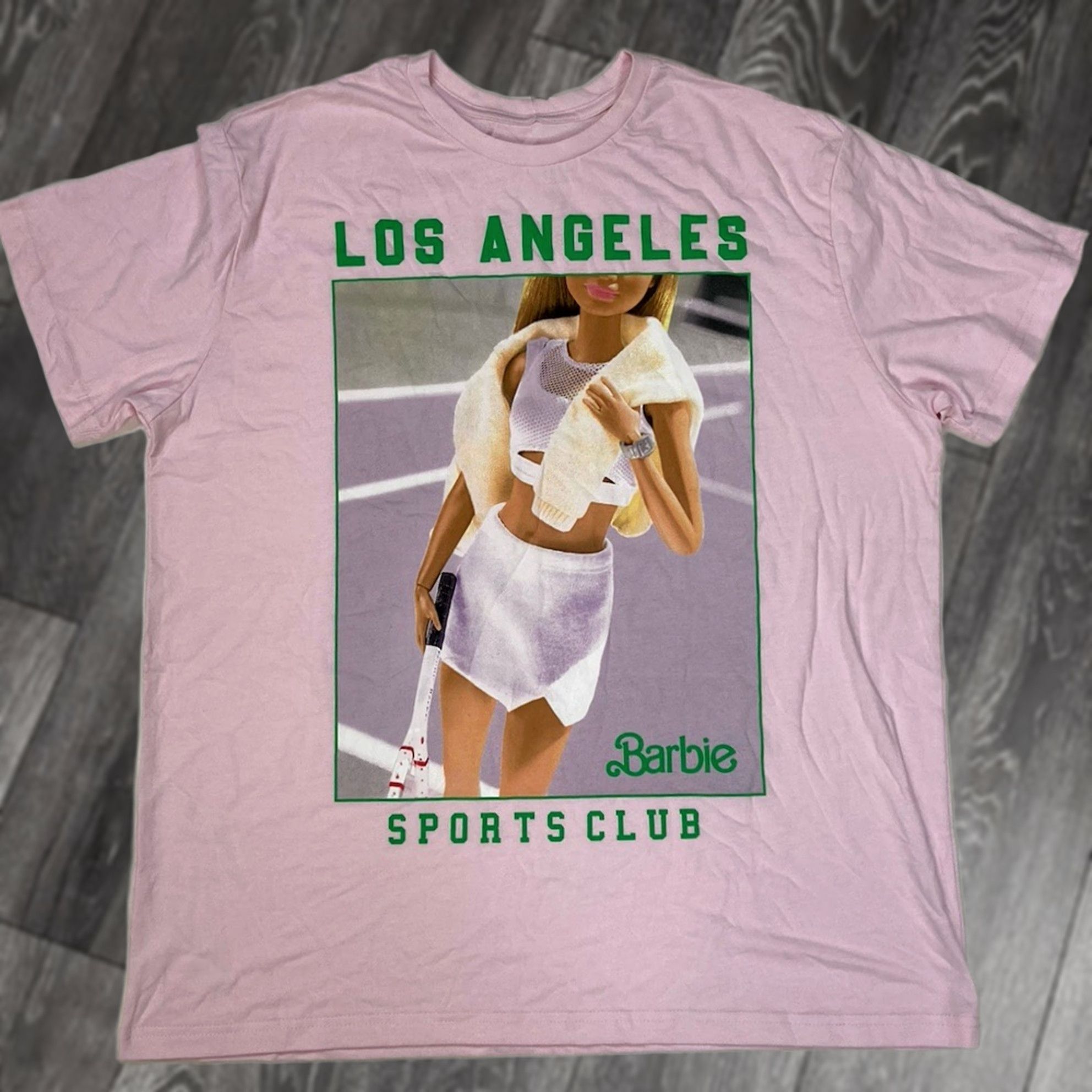 Vintage VINTAGE Barbie Sports Club Los Angeles Graphic T-shirt Women XXL Pink Short Sleeve NWT Size XXL / US 16-18 / IT 52-54 - 1 Thumbnail