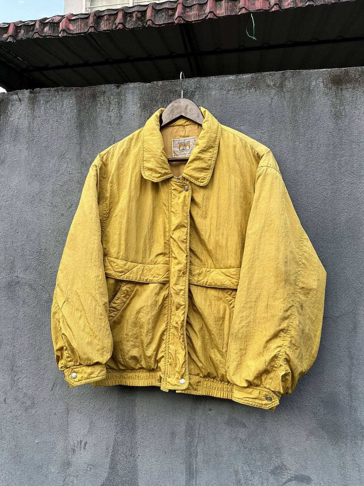 Vintage 👹Vintage Casual Life Multi Pocket Yellow Bomber Jacket Size US S / EU 44-46 / 1 - 1 Thumbnail