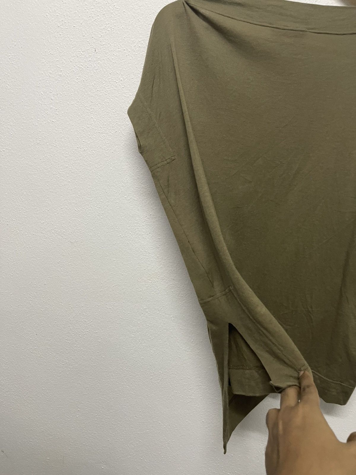Vivienne Westwood 90s VIVIENNE WESTWOOD RED LABEL DEFORMED TSHIRT RARE DESIGN Size M / US 6-8 / IT 42-44 - 11 Thumbnail