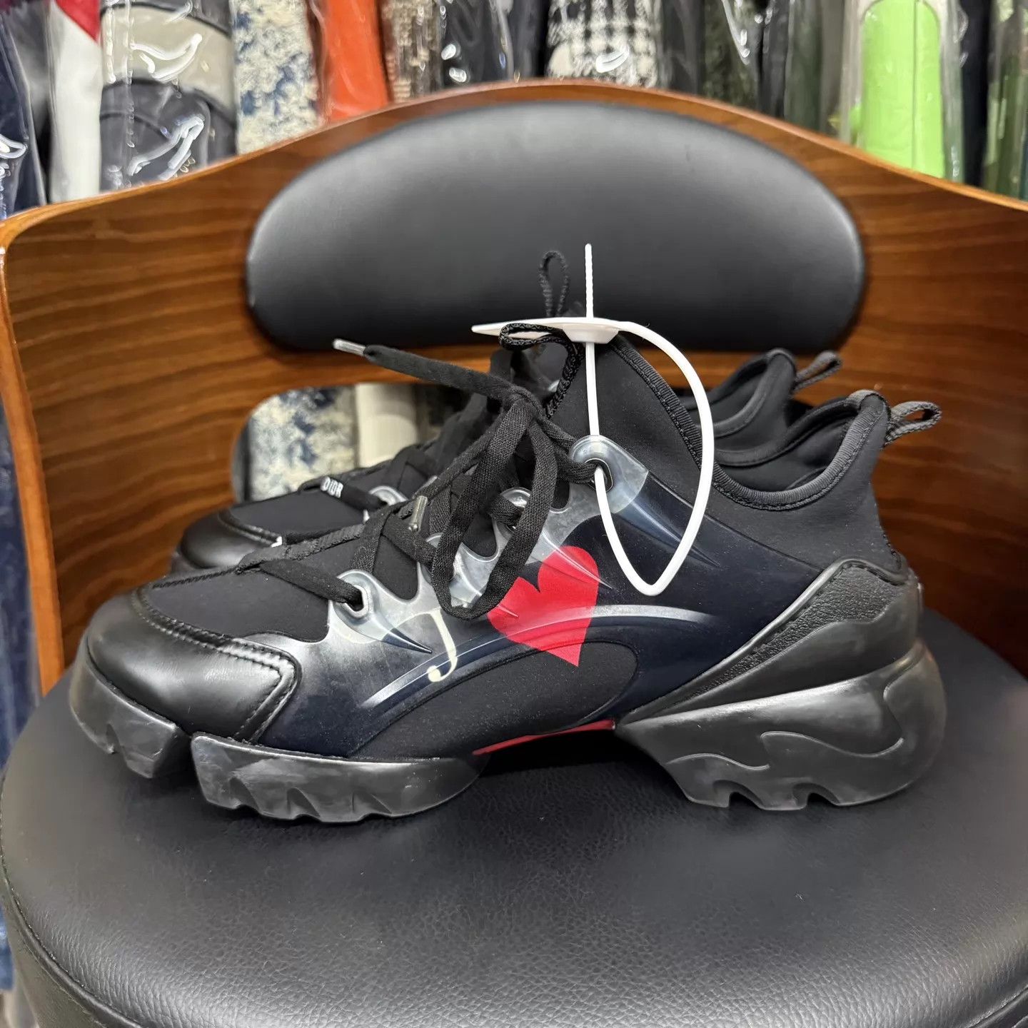 Dior Dior D-Connect Black Heart Limited Edition Size US 8.5 / IT 38.5 - 2 Thumbnail