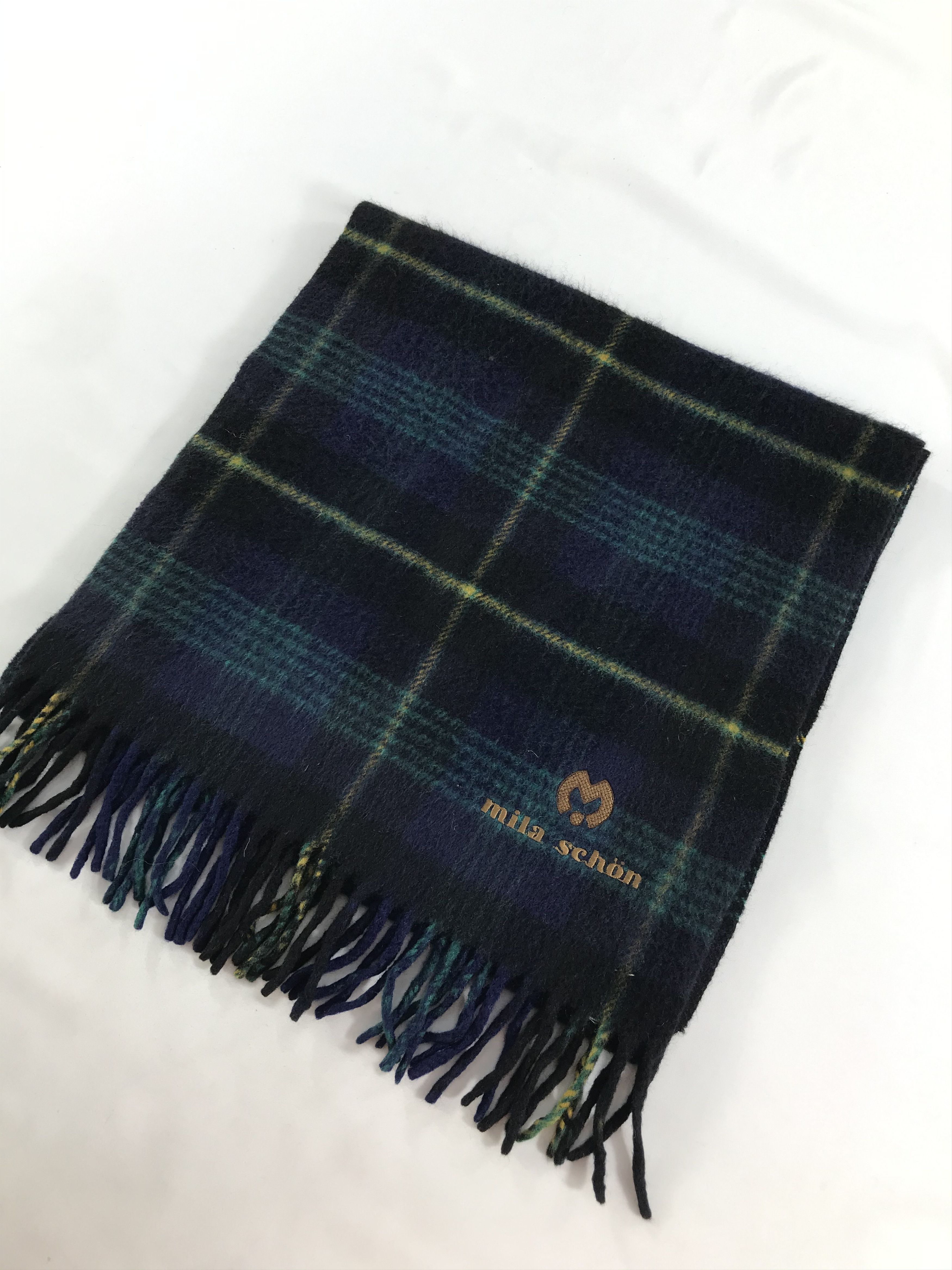 Mila Schon Tartan Wool Scarf Muffler V157