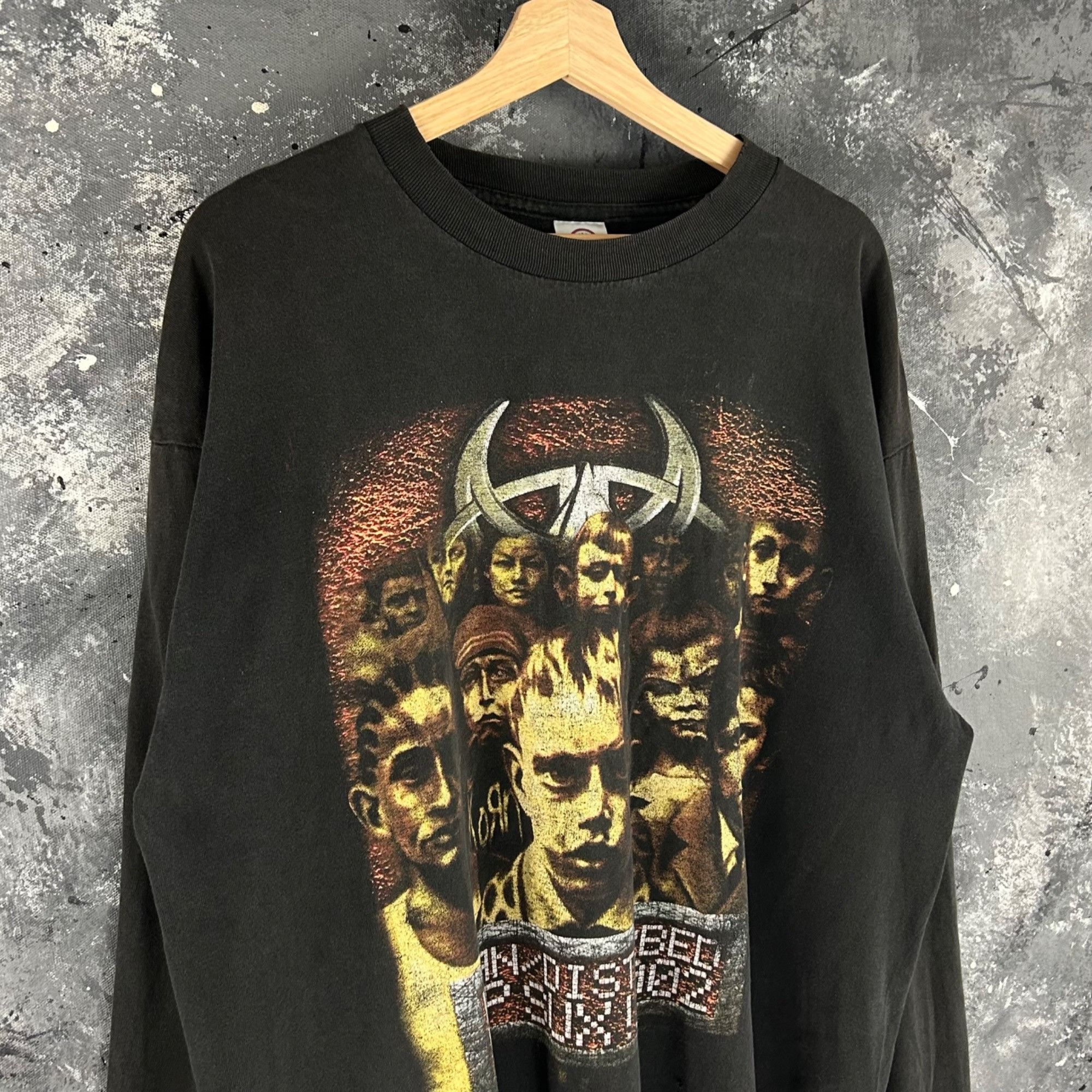 Band Tees Vintage 2000’s Korn Disturbed band shirt Size US XL / EU 56 / 4 - 3 Thumbnail
