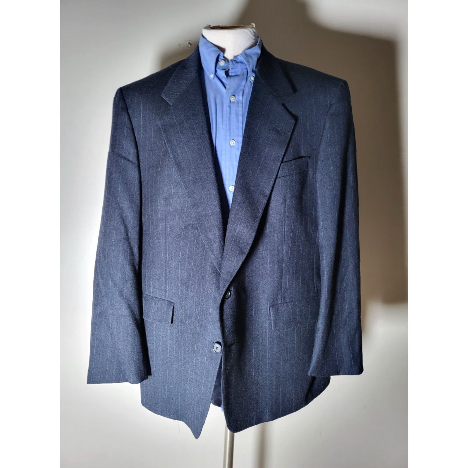 Hart Schaffner Marx Hart Schaffner Marx Suit Flannel Wool Charcoal Striped 2 Piece 44R Jacket Pants 38 Mens Vintage Size 44R - 4 Thumbnail