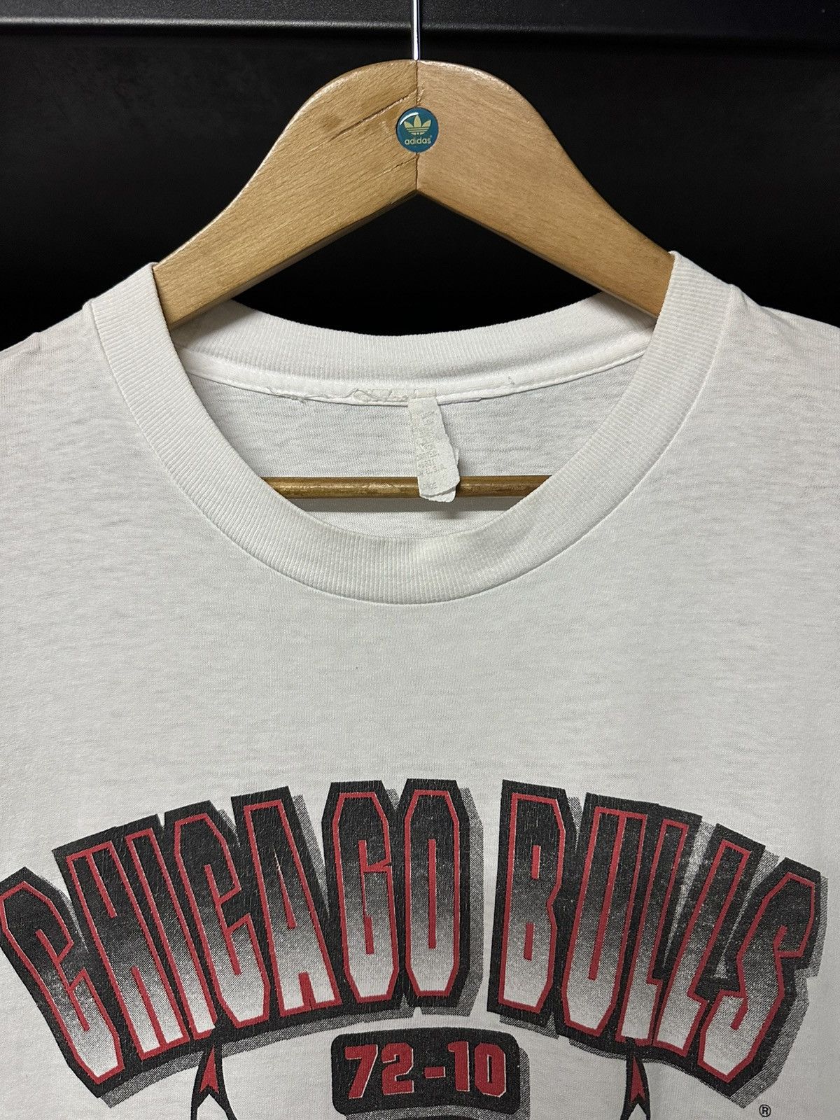 NBA Vintage 90s Chicago Bulls Nba Champions Best 4 Ever Tee Size US XL / EU 56 / 4 - 3 Thumbnail