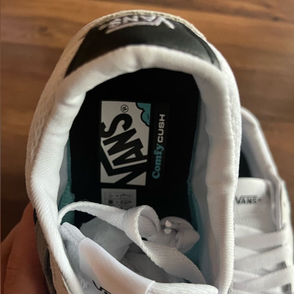 Vans NWT Vans Lowland CC Sneakers – Grey/White – Size 7.5/9 Size US 9 / IT 39 - 5 Thumbnail