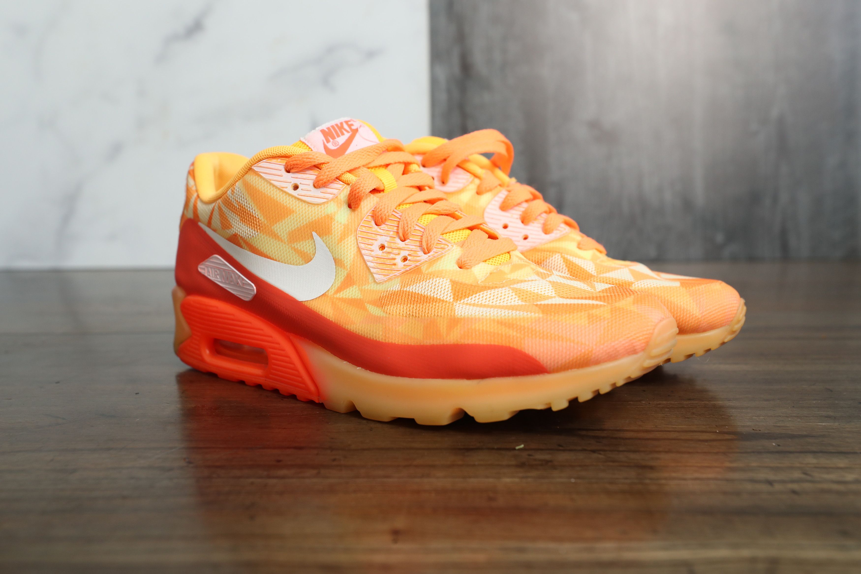 Nike Nike Air Max 90 Ice 'Atomic Mango' (9.5) Size US 9.5 / EU 42-43 - 2 Thumbnail