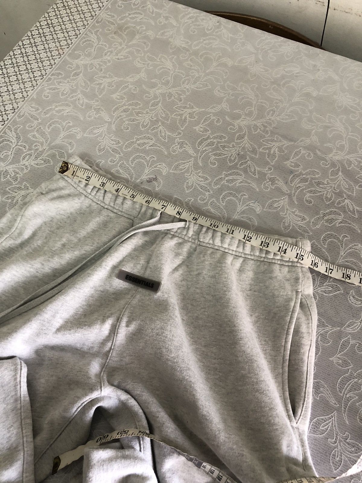 Essentials Essentials x Fear of God Gray Core Sweatpants Size US 33 - 17 Thumbnail