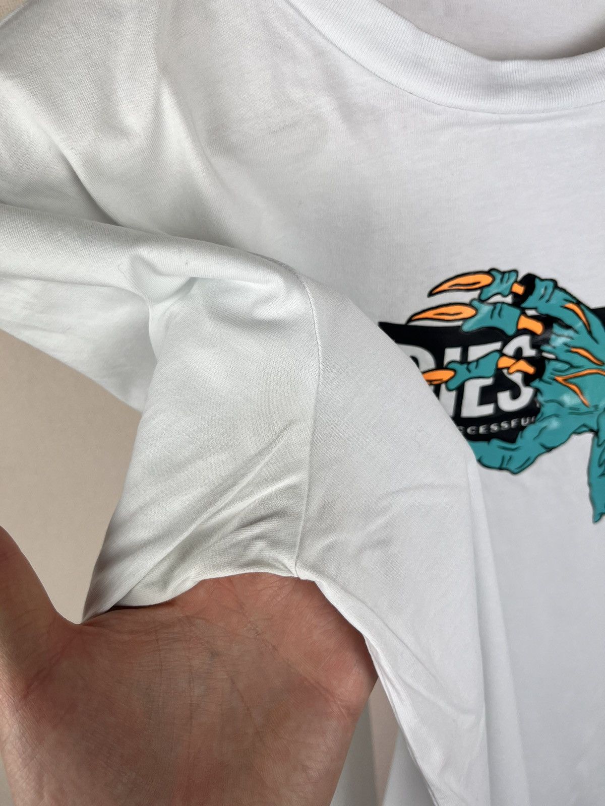 Diesel diesel graphic print longsleeve t-shirt white size M Size US M / EU 48-50 / 2 - 6 Thumbnail