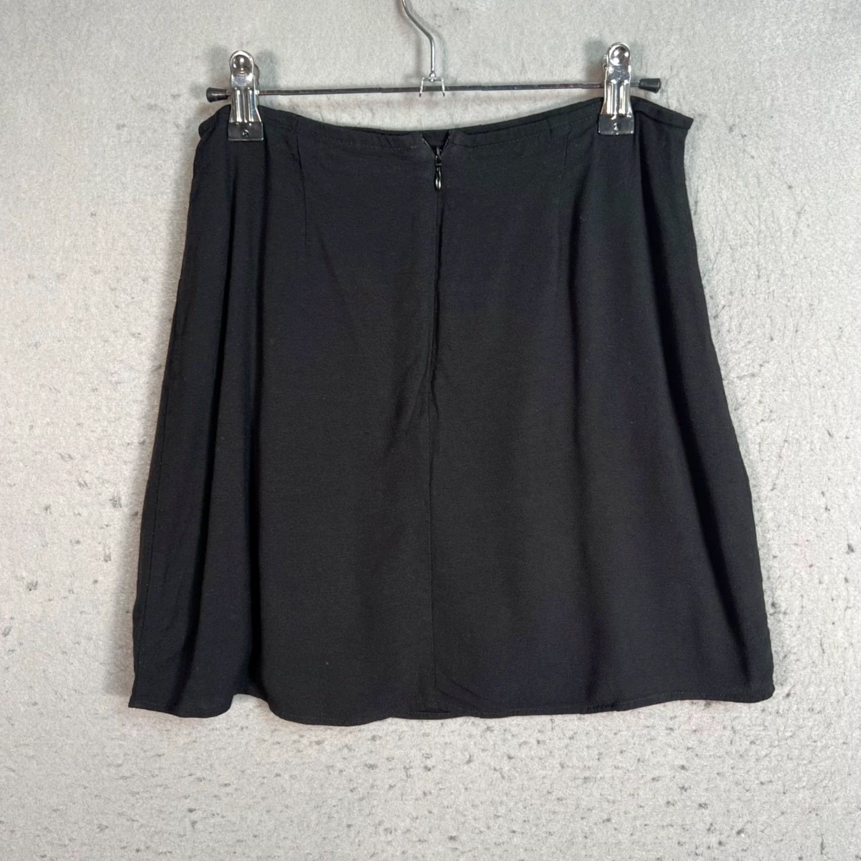 Vintage Sunday Best Skirt Womens Size 2 Black Viscose Mini Short Casual Summer Spring Sundy Best Womens 2 Black Viscose Mini Skirt Size 26" / US 2 / IT 38 - 2 Thumbnail