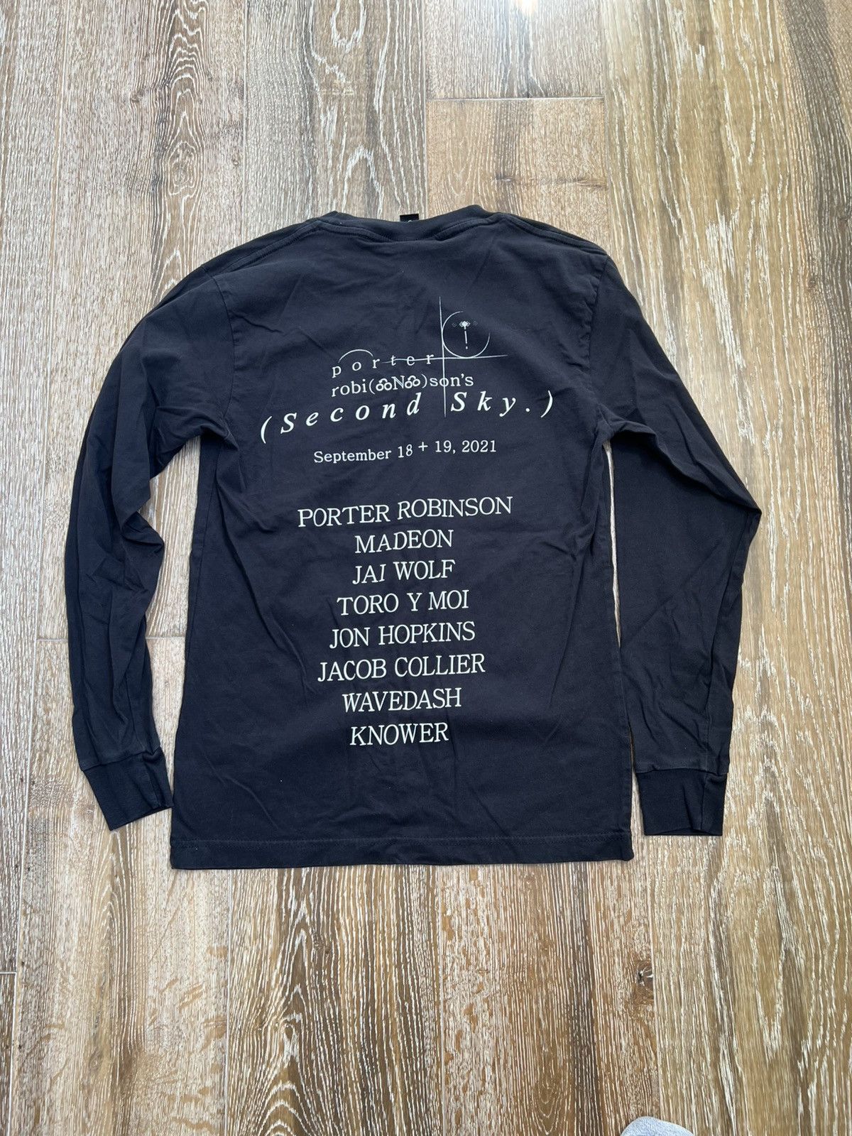 Band Tees Porter robinson second sky longsleeve Size US S / EU 44-46 / 1 - 2 Thumbnail