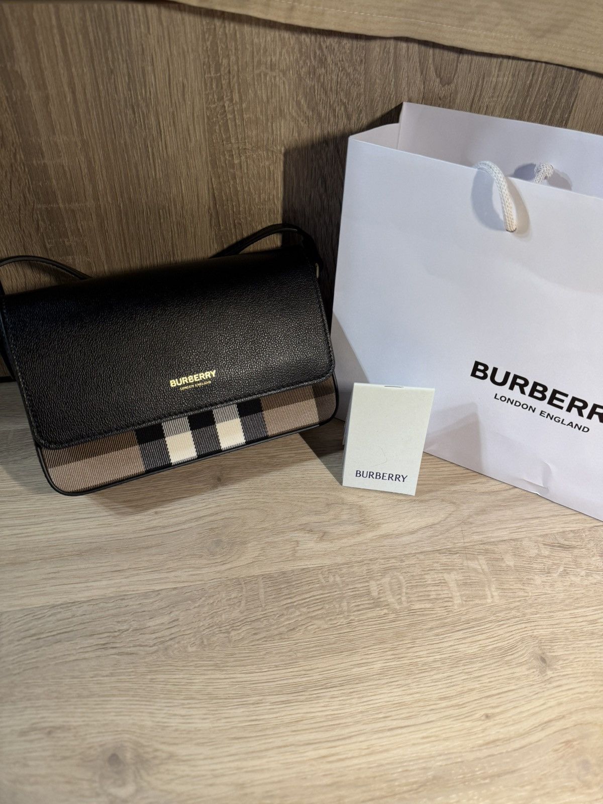 Burberry Burberry Crossbody Bag Size ONE SIZE - 1 Thumbnail