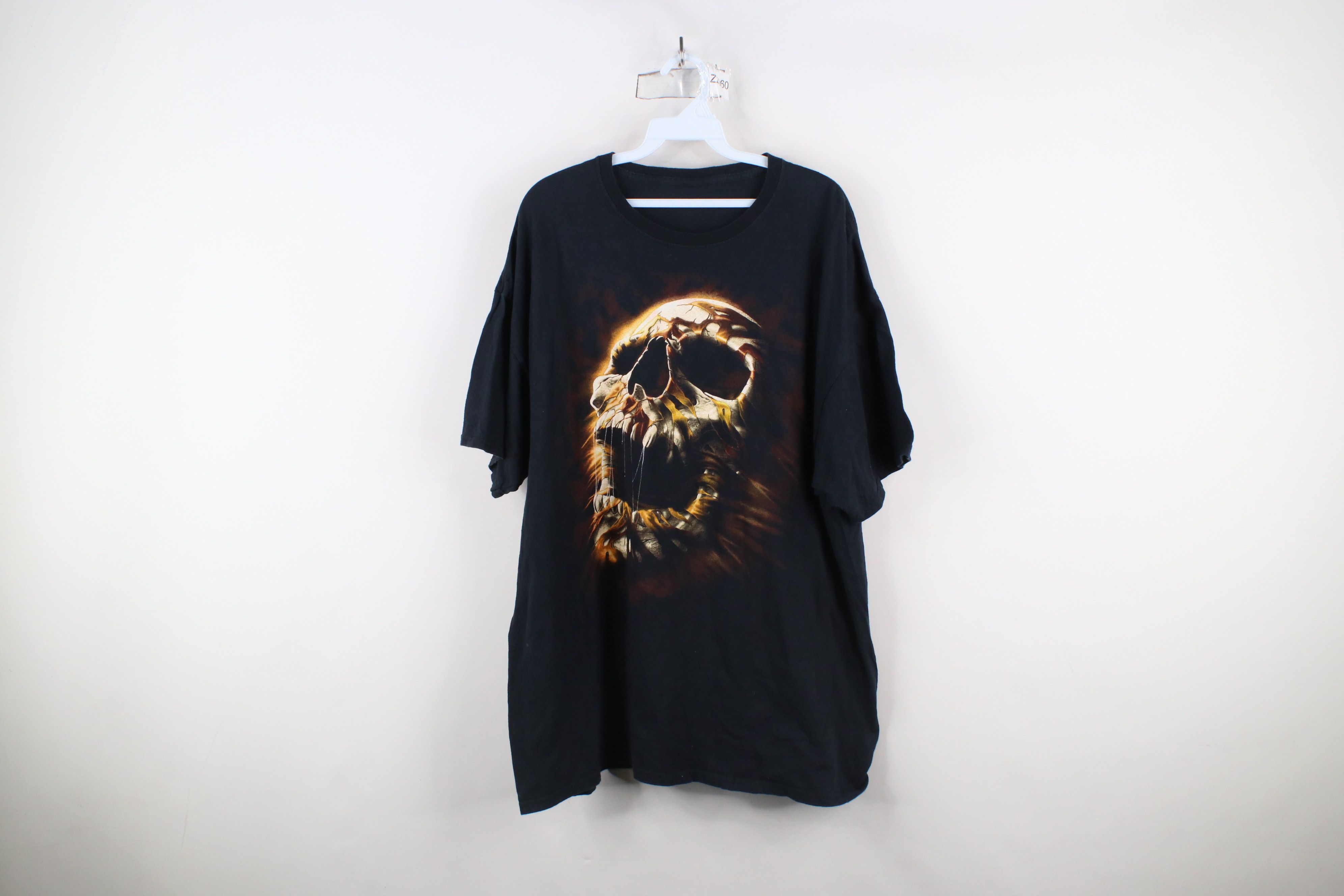 Vintage Vintage 90s Y2K Streetwear Skeleton Skull Mummy T-Shirt Size US XL / EU 56 / 4 - 1 Thumbnail
