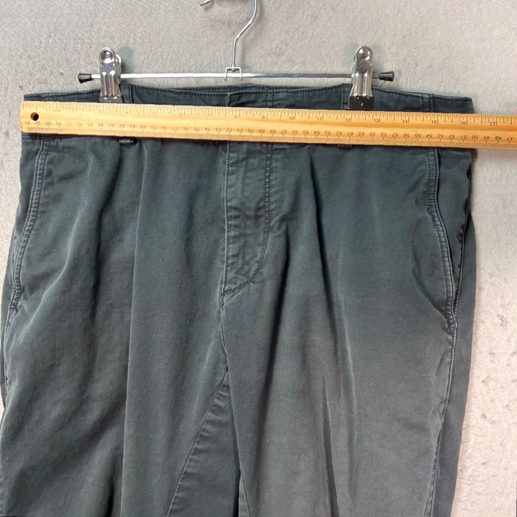 Rag & Bone rag & bone Mens Size 33 Black Tapered Pants Cotton Elastane Adjustable Waist Chino Front Flat Rise Mid 10-12in Inseam 30in Casual Slim Fits Mens Size US 33 - 5 Thumbnail