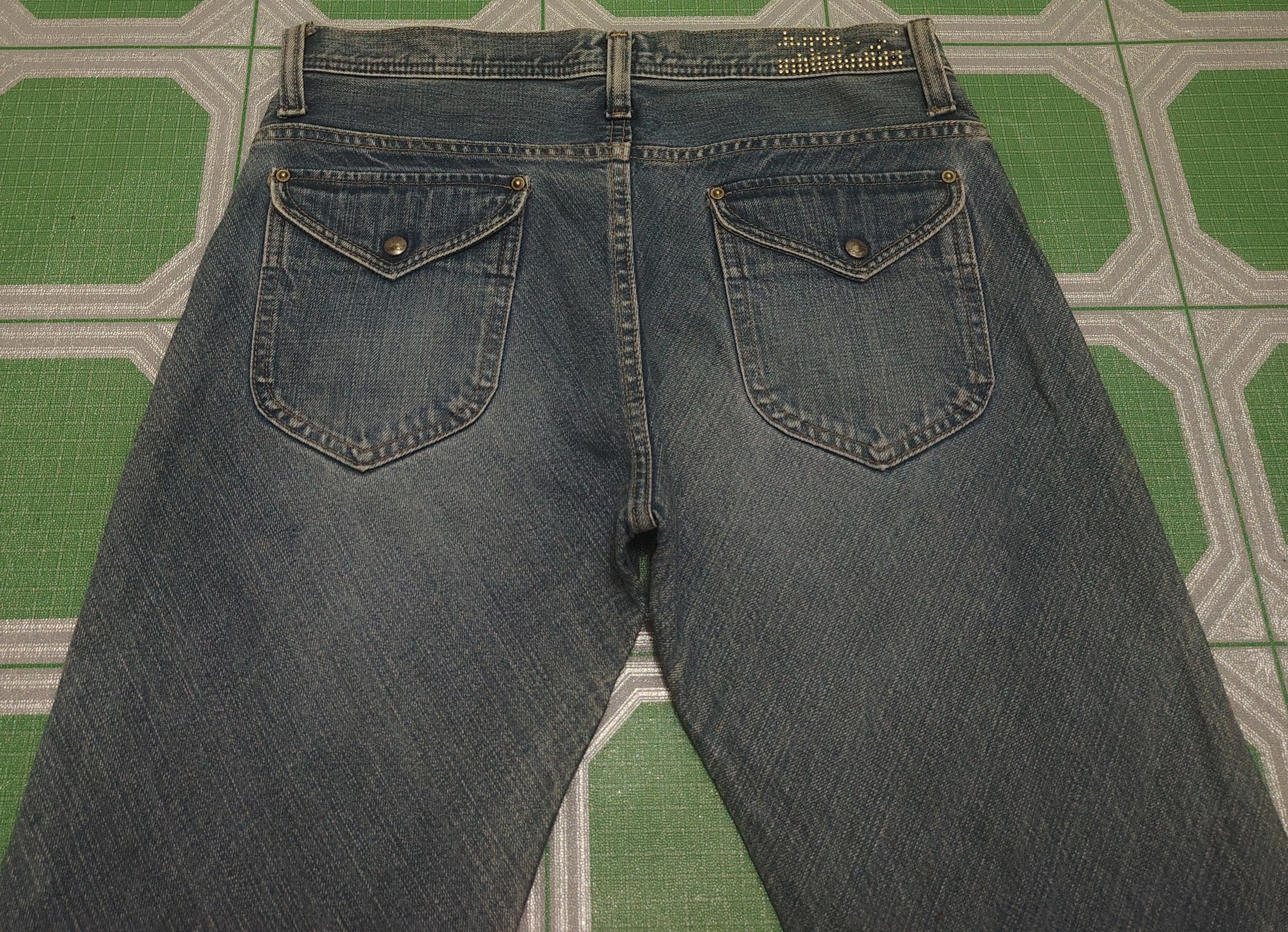 If Six Was Nine Japanese Lee Exclusive Flared Jeans Size US 31 - 13 Thumbnail