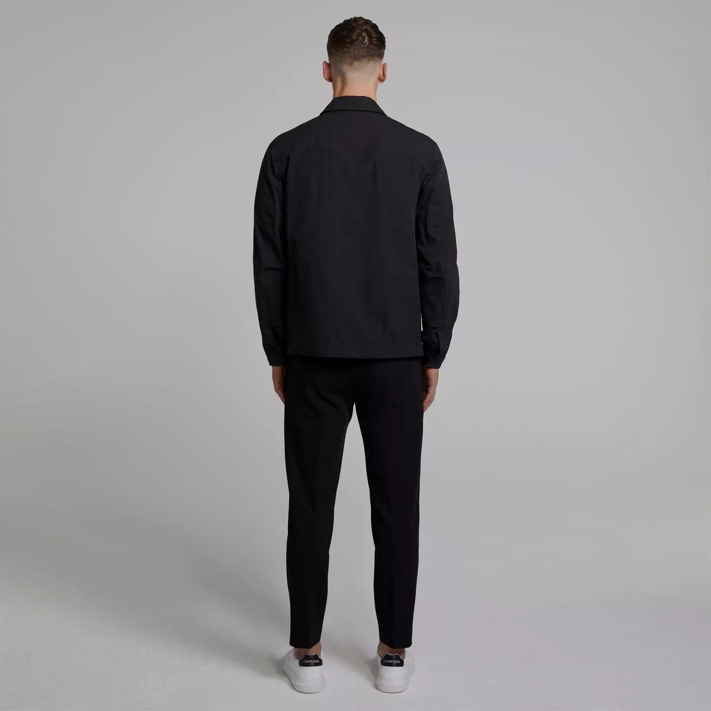 Calvin Klein o1g2r1mq0426 Long Sleeve Overshirt in Black Size US XL / EU 56 / 4 - 4 Thumbnail