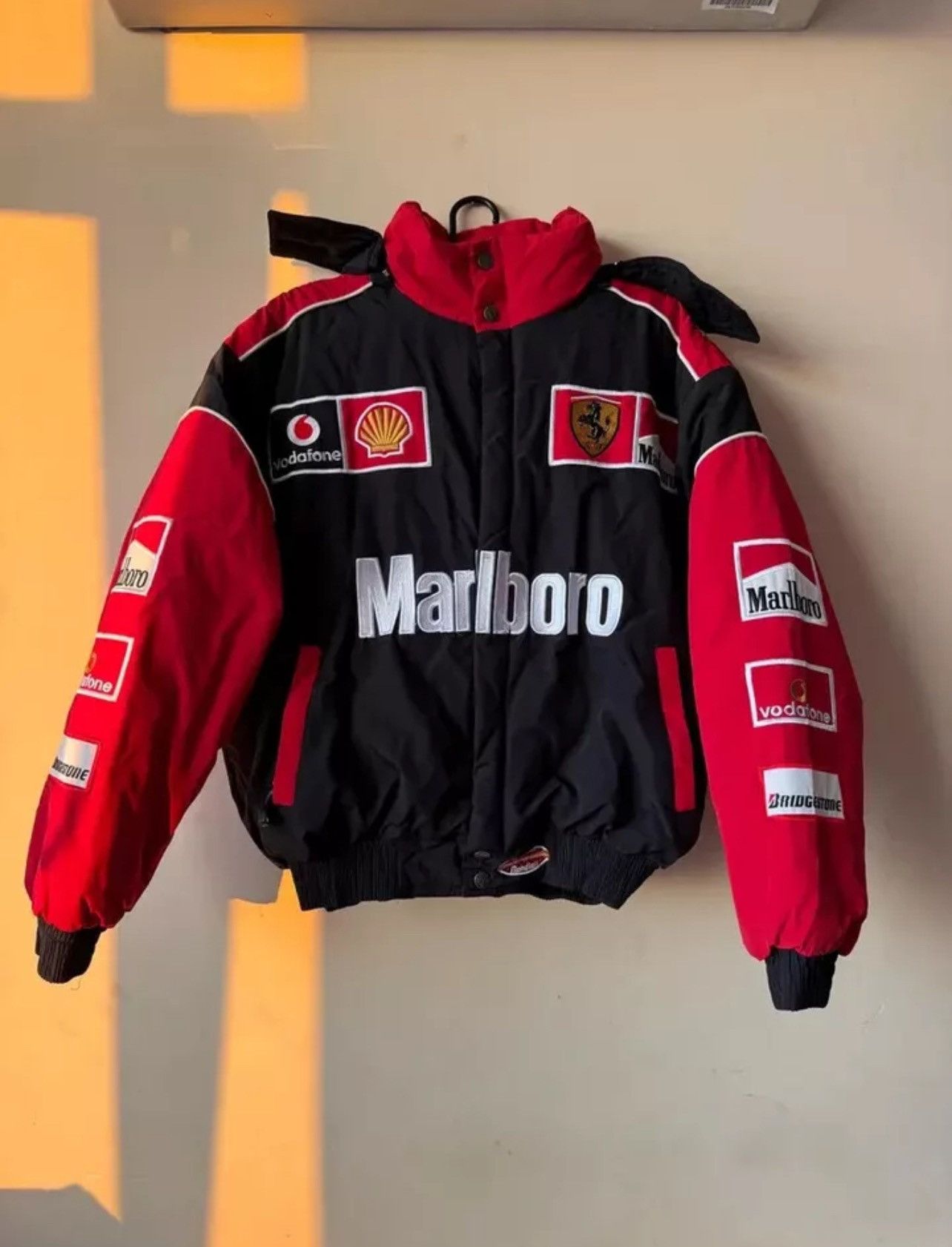 Ferrari × Marlboro Vintage Marlboro Red Black Ferrari Racing Jacket Size US S / EU 44-46 / 1 - 1 Thumbnail