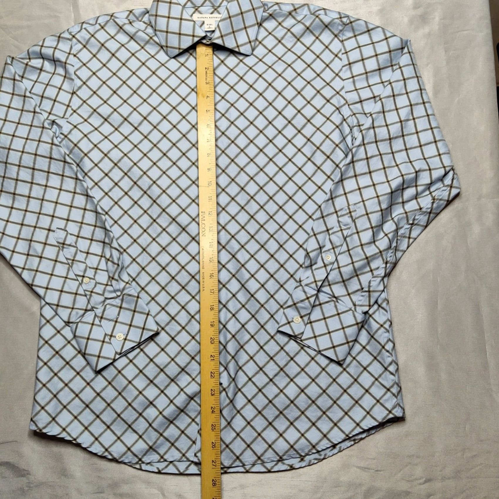 Banana Republic Banana Republic Men Large (16-16.5) Blue Diagonal Check Cotton Button Shirt L/S Button-Down Collar Mens Regular Fit) Size US L / EU 52-54 / 3 - 4 Thumbnail