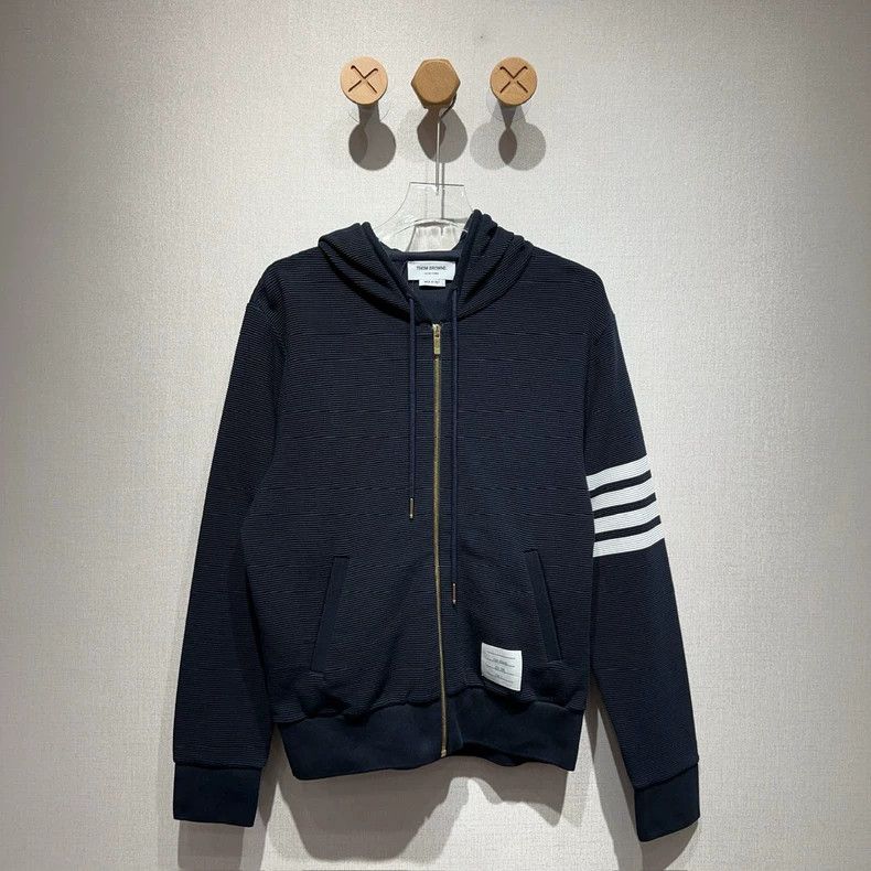 Thom Browne Thom Browne A pullover jacket Size US M / EU 48-50 / 2 - 1 Thumbnail