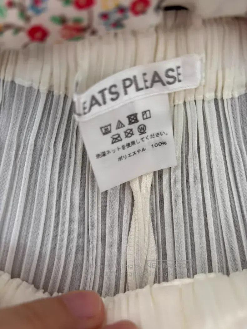 Issey Miyake Issey Miyake White Pleated Pants Size 26" / US 2 / IT 38 - 2 Thumbnail
