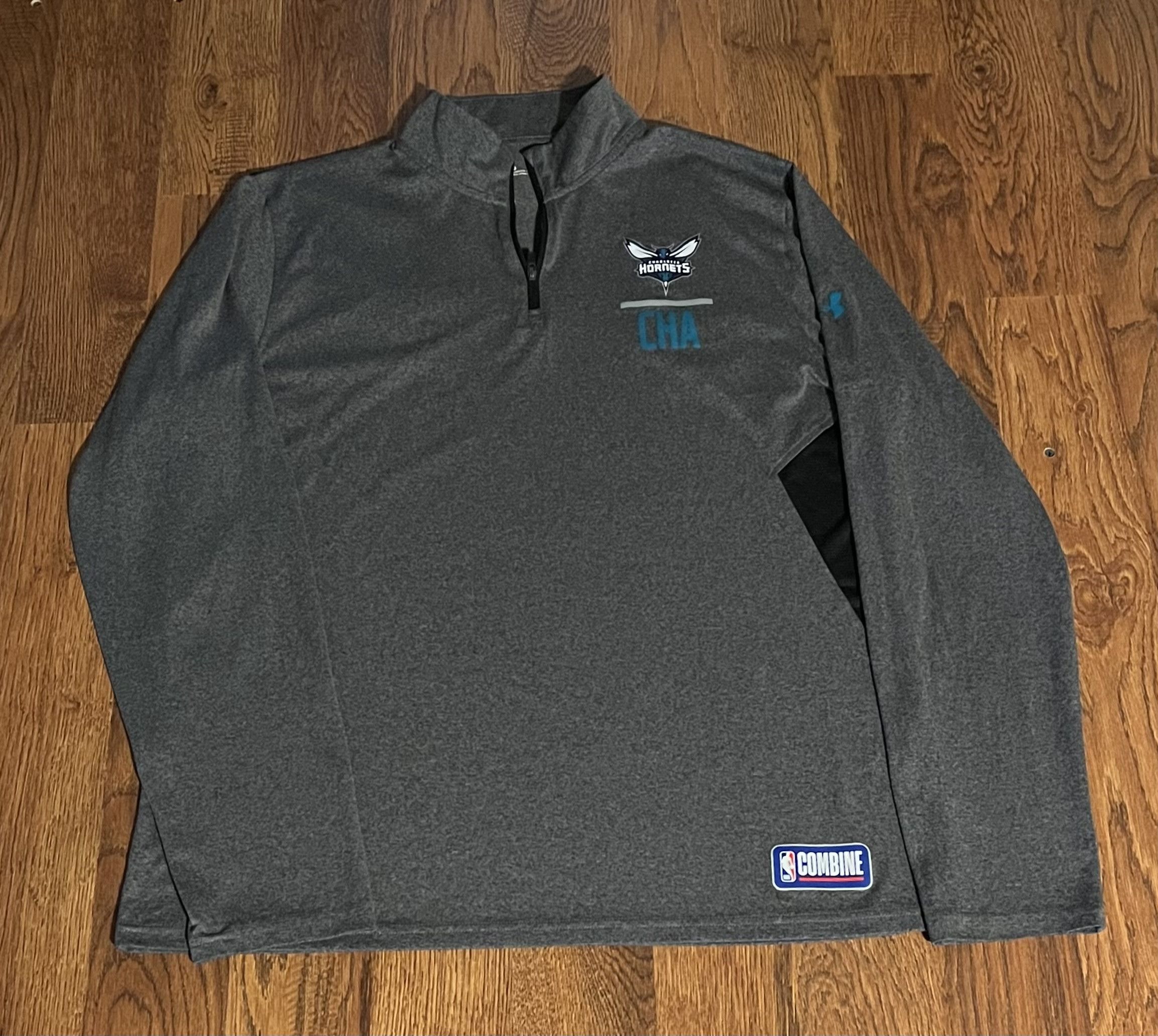 Under Armour Under Armour Charlotte Hornets pullover sweatshirt Size US XL / EU 56 / 4 - 1 Thumbnail