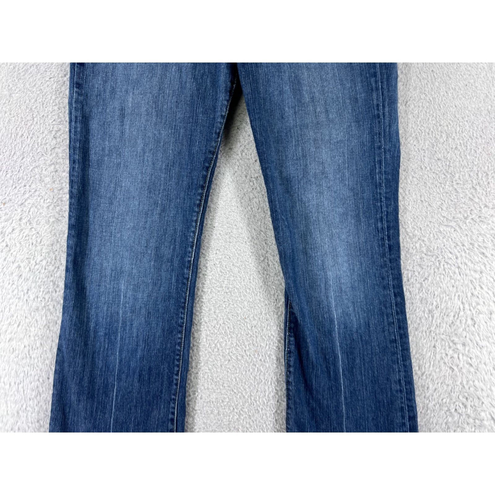 Lucky Brand VINTAGE Lucky Brand Jeans Women 12 Blue Denim Bootcut Cotton Blend 5-Pocket Logo Lola USA Mens Women Girls Size 34" / US 12 / IT 48 - 6 Thumbnail