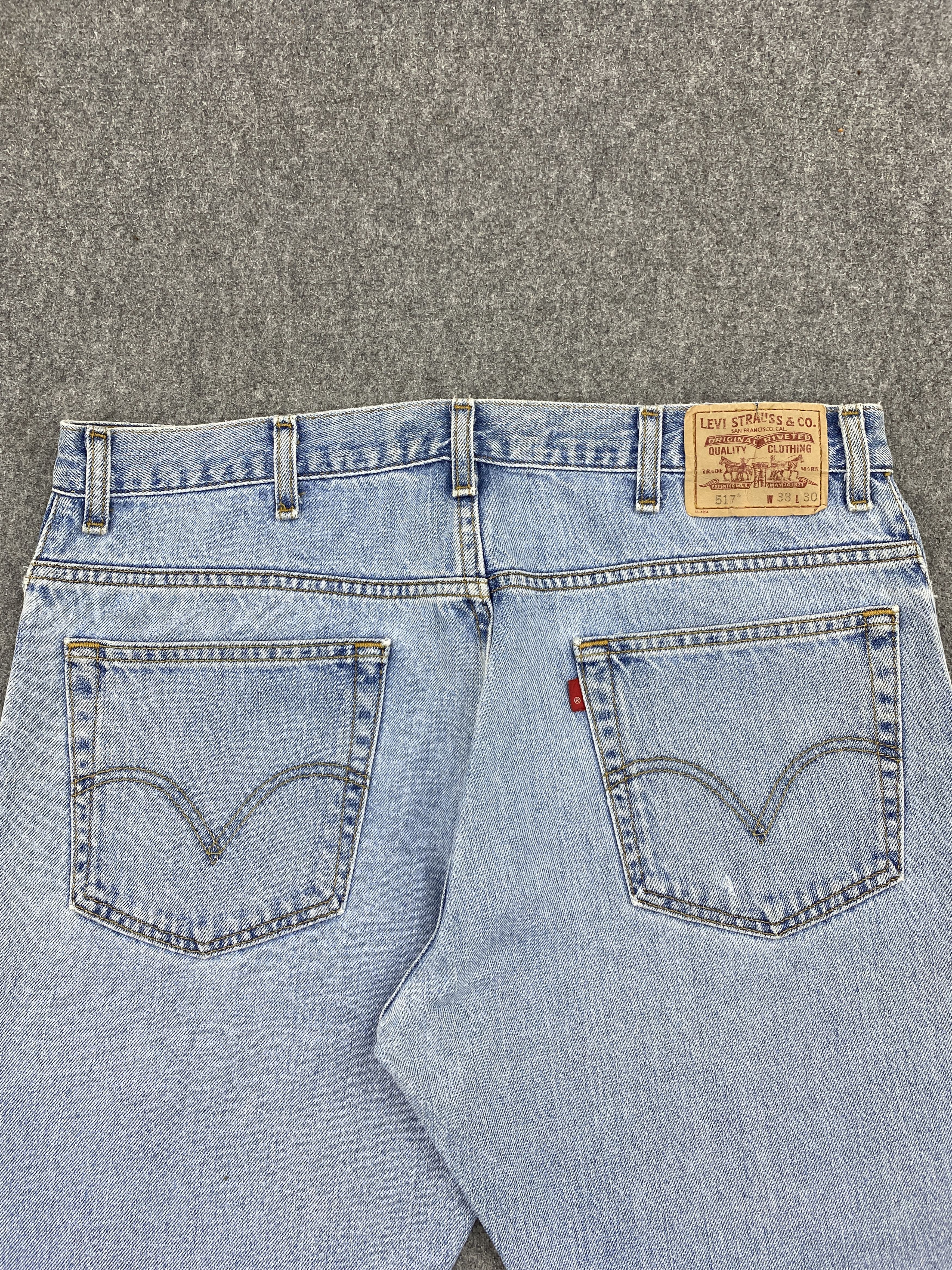 Levi's Vintage Levis 517 Flared Bootcut Light Wash Jeans DP2594 Size US 37 - 4 Thumbnail