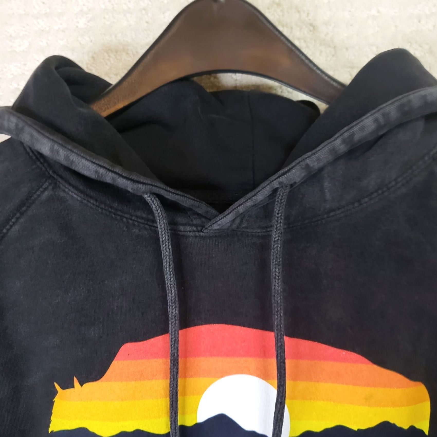 Vintage L7 Lane Seven Black Hoodie Sweatshirt Mens L Fleece Buffalo Sunset Logo Jersey Pullover Hooded Pockets All Seasons 90s Art Classic Size US L / EU 52-54 / 3 - 6 Thumbnail