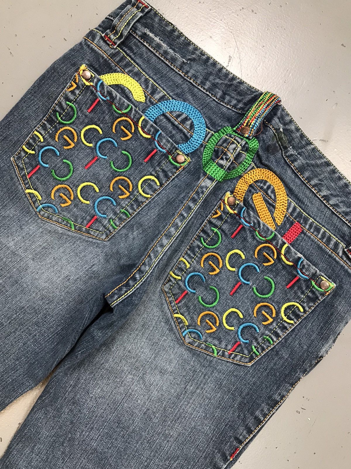 Coogi Vintage Coogi SpellOut embroidered denim jort Size 32" / US 10 / IT 46 - 13 Thumbnail