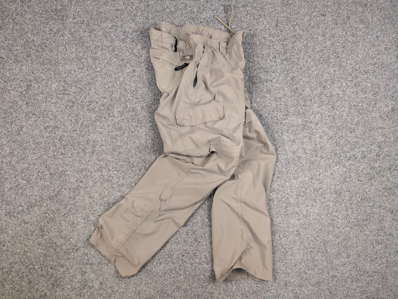 The North Face Vintage 90's The North Face Cargo Beige Track Pants x Shorts Size US 34 / EU 50 - 13 Thumbnail