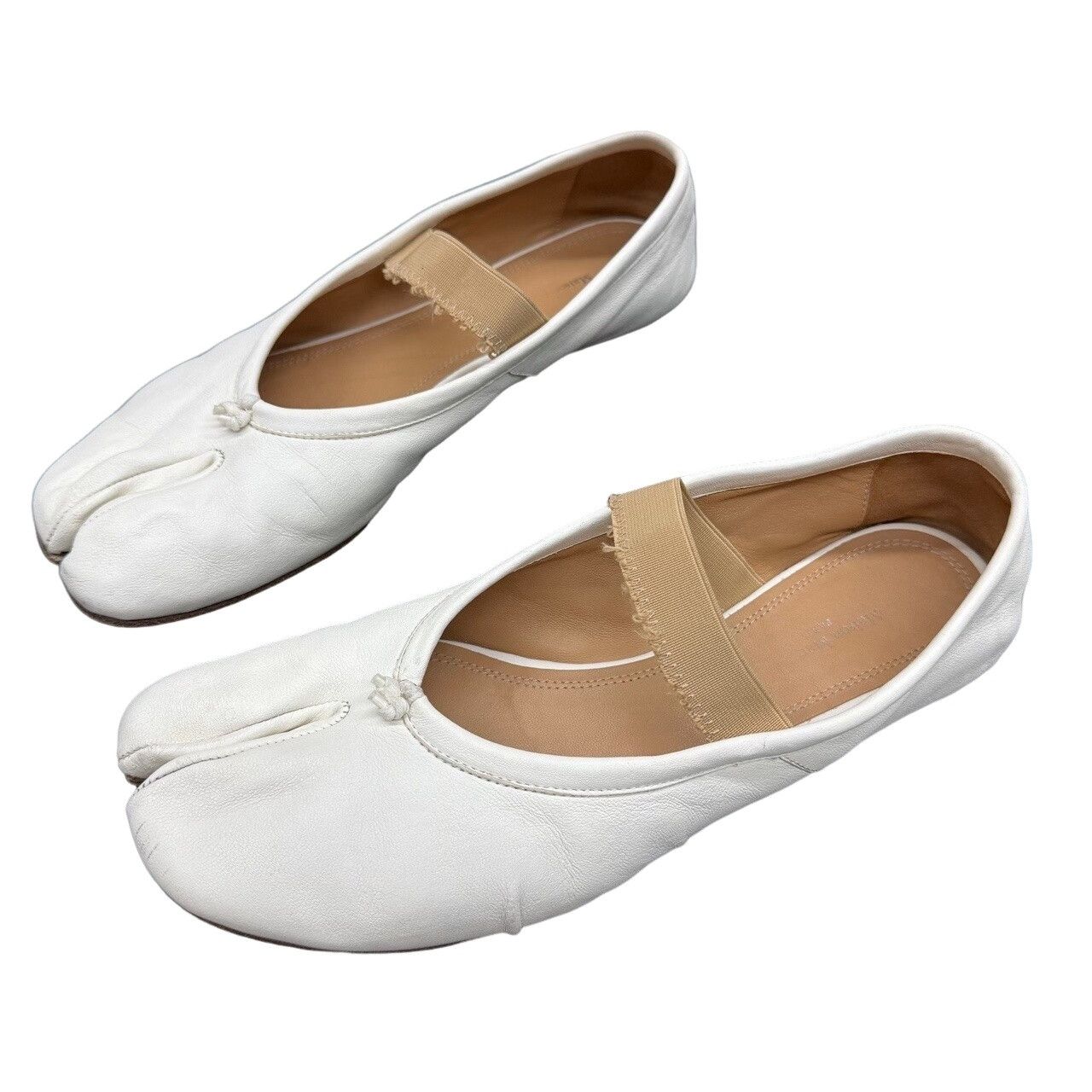 Maison Margiela Maison Margiela White Tabi Ballet Flats Size 40 Size US 10 / IT 40 - 1 Thumbnail