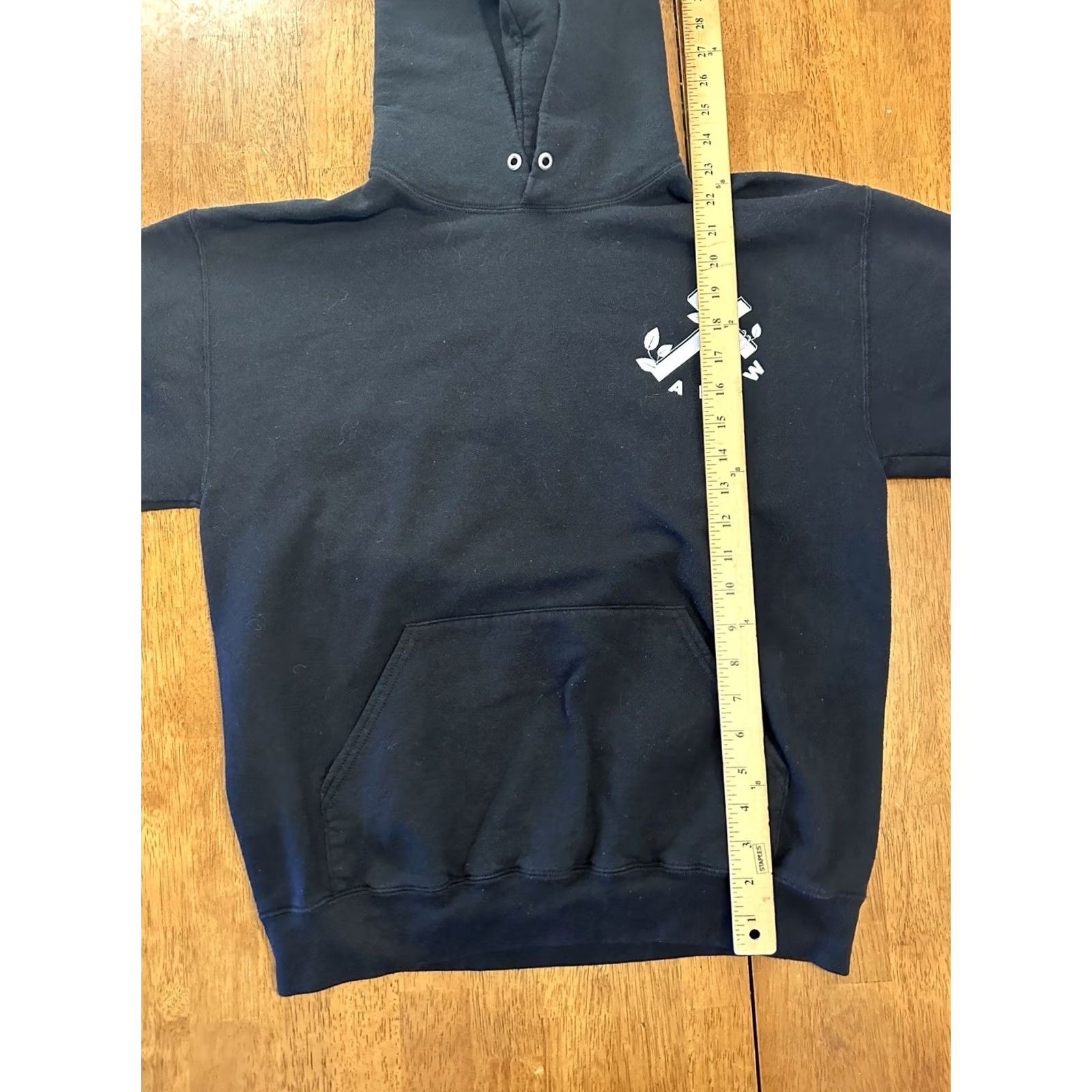 Sanctuary A Loss For Words Hoodie Sweatshirt Medium Boston Pop Punk Band No Sanctuary Unisex Adults M Black Pullover Size US M / EU 48-50 / 2 - 6 Thumbnail