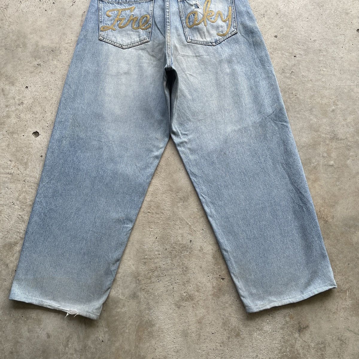 Japanese Brand Vintage Distressed Baggy Jeans Japanese Denim Pants W32 Size US 32 / EU 48 - 10 Thumbnail