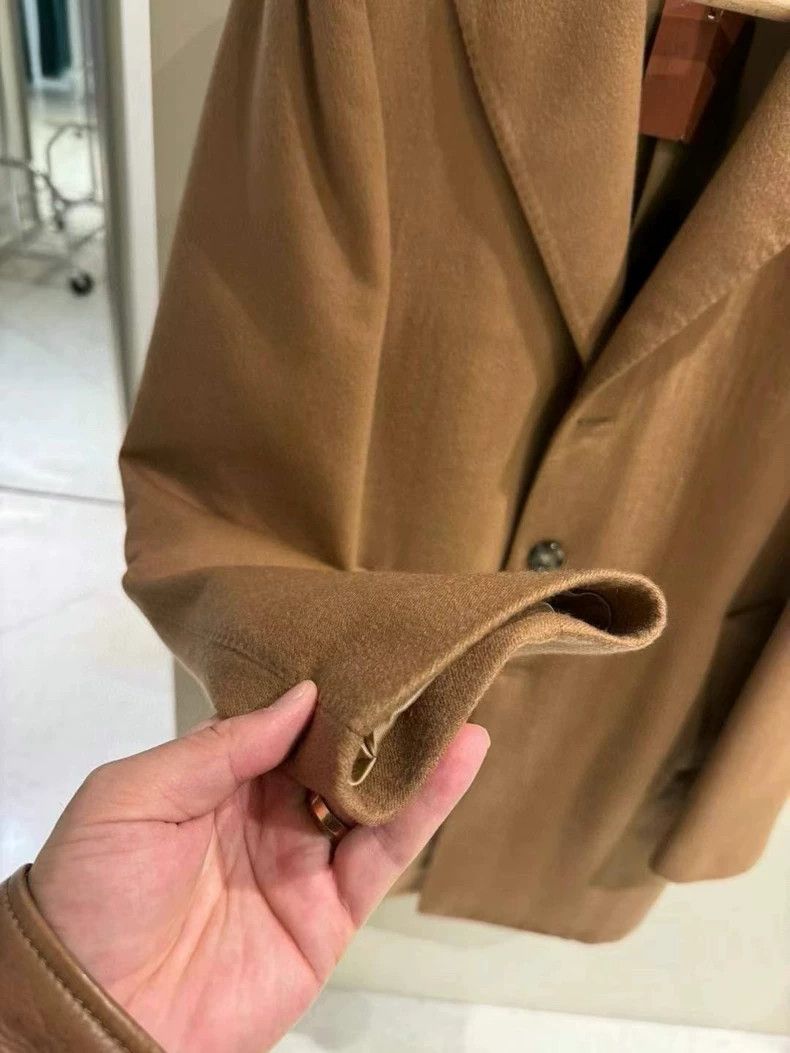 Loro Piana LORO PIANA Men's leisure cashmere water ripple camel coat Size US XL / EU 56 / 4 - 3 Thumbnail