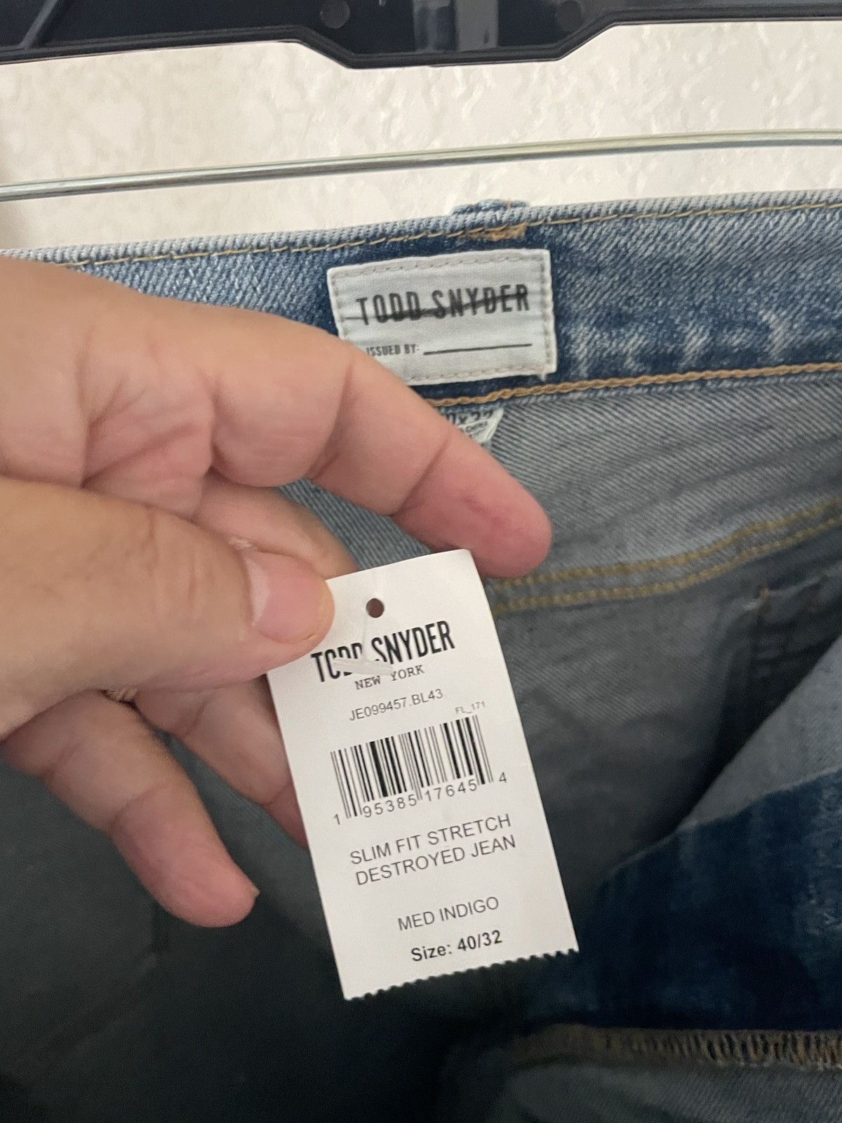 Todd Snyder Slim Fit stretch Destroyed denim jeans nwt 208.00 Size US 42 / EU 58 - 11 Thumbnail
