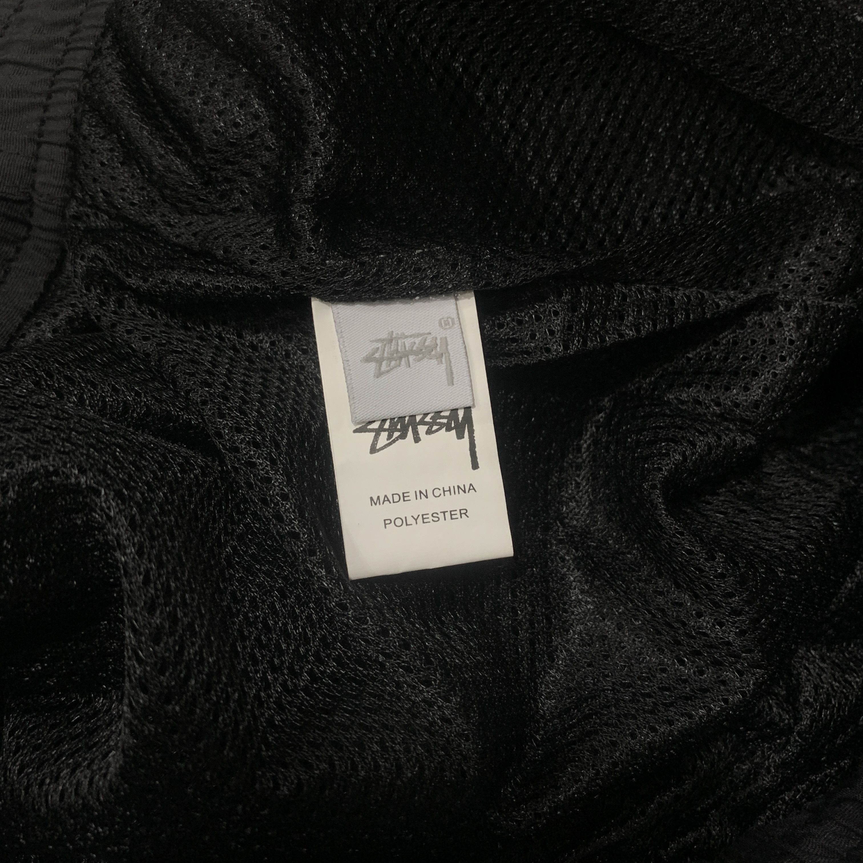 Other STUSSY AUSTRALIA STOCK BIG BEACH SHORTS - SIZE 32 Size US 32 / EU 48 - 5 Thumbnail