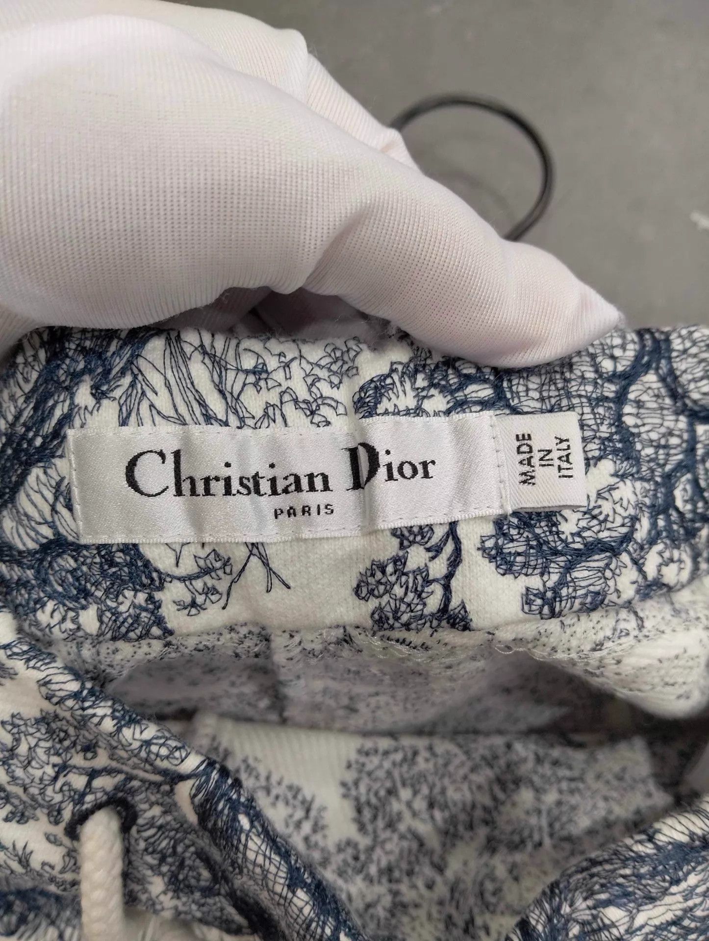 Dior Dior Animal World Print Women's Short Size S Size 26" / US 2 / IT 38 - 4 Thumbnail