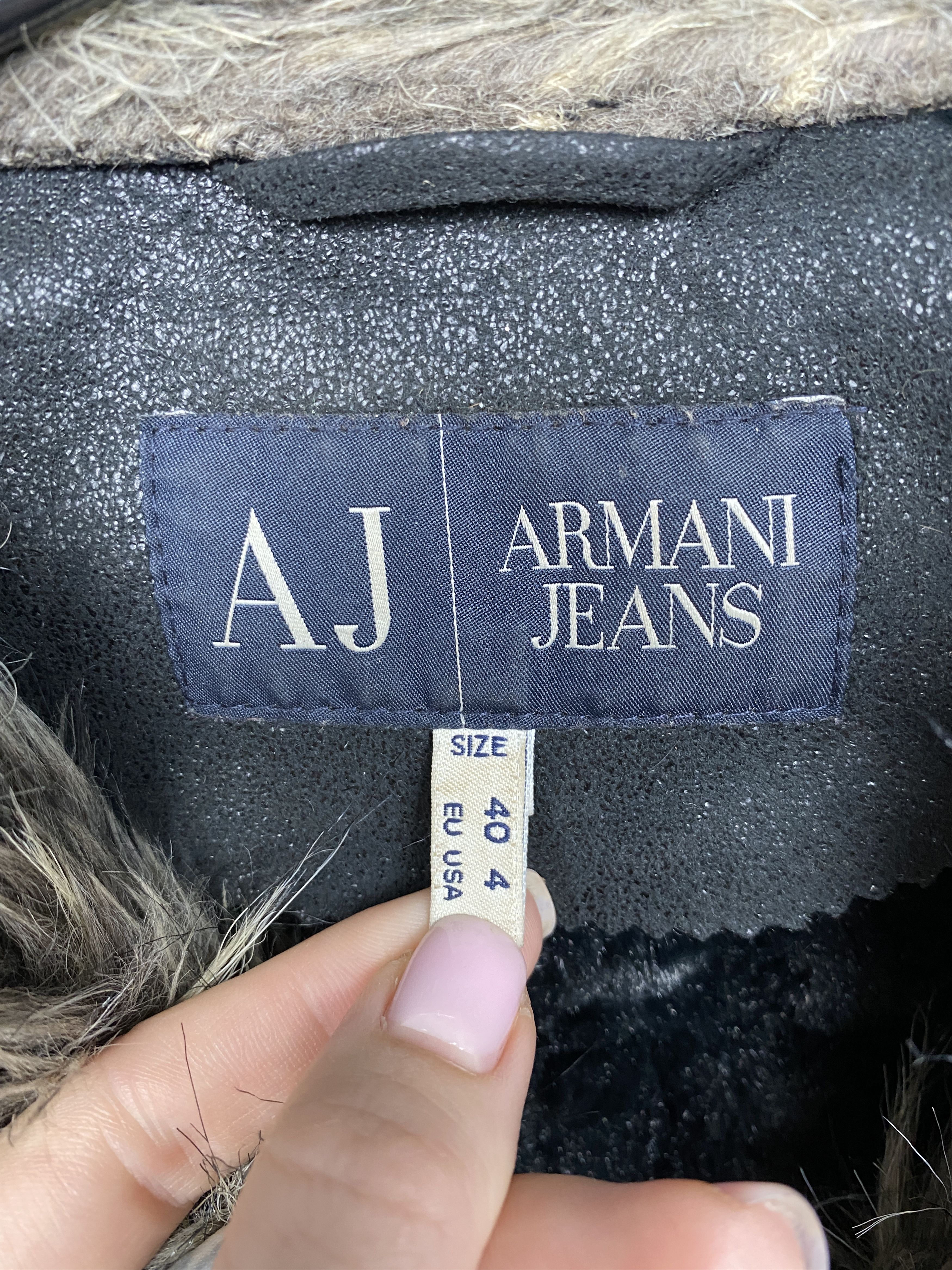 Armani Armani Jeans Vintage Womens Sherpa Jacket Fur Collar Size S / US 4 / IT 40 - 5 Thumbnail
