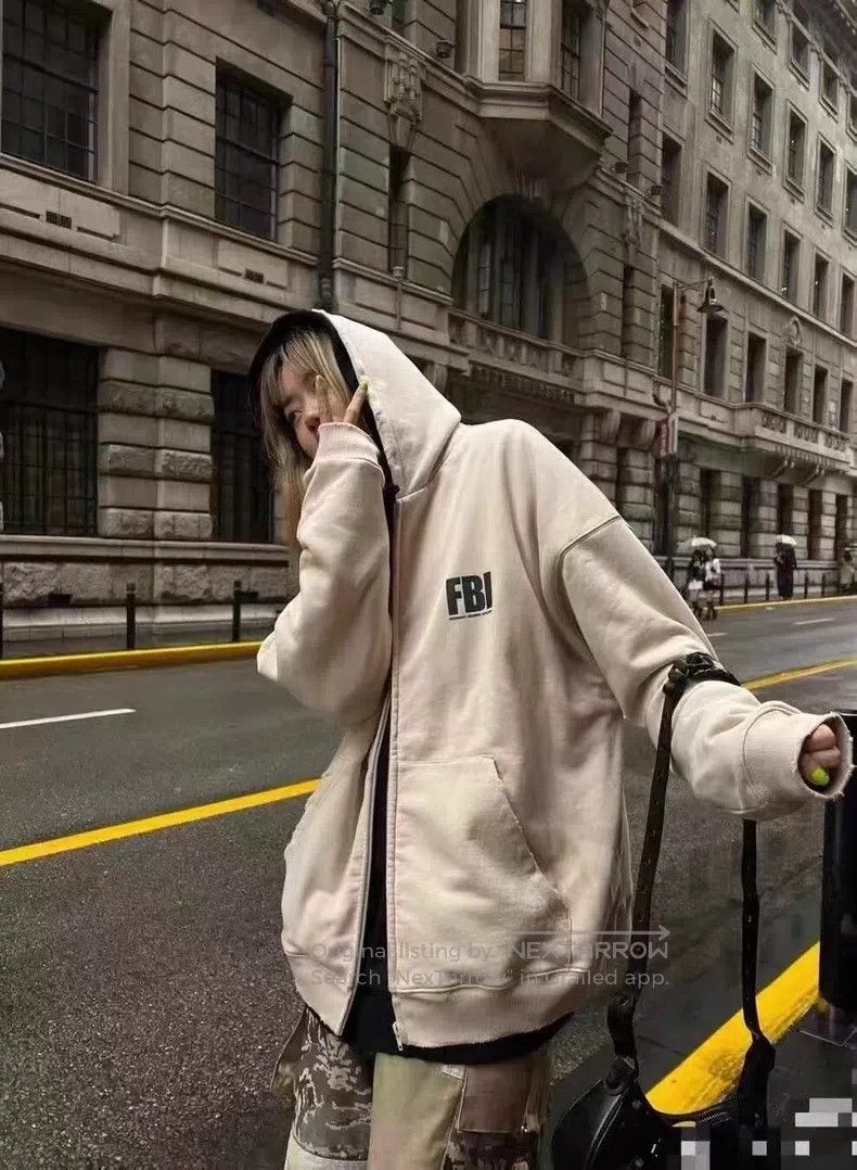 Balenciaga Balenciaga Zipper Sweatshirt Jacket Size US S / EU 44-46 / 1 - 4 Thumbnail