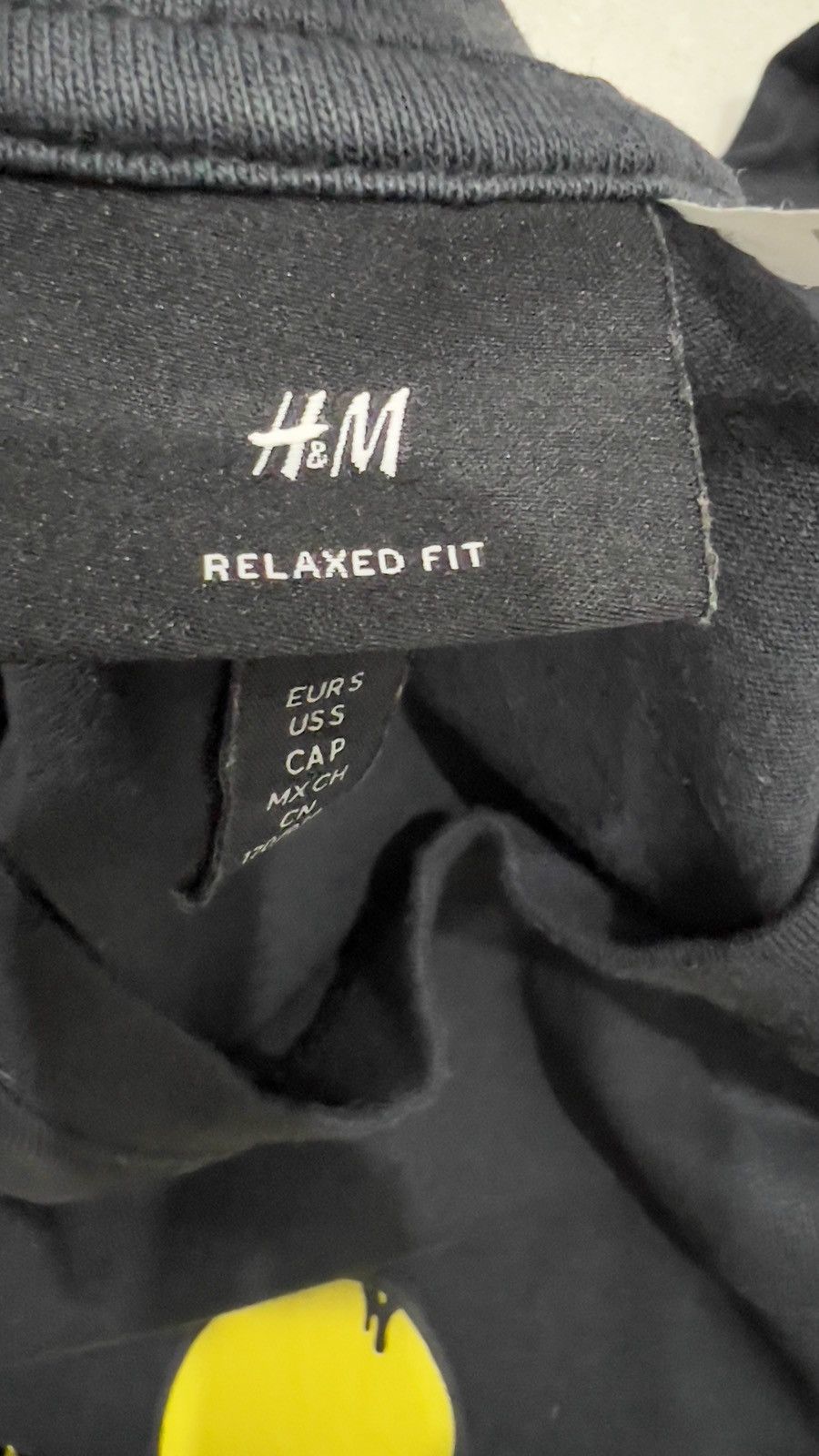 H&M × The Simpsons H&M x The Simpsons Size US S / EU 44-46 / 1 - 7 Thumbnail