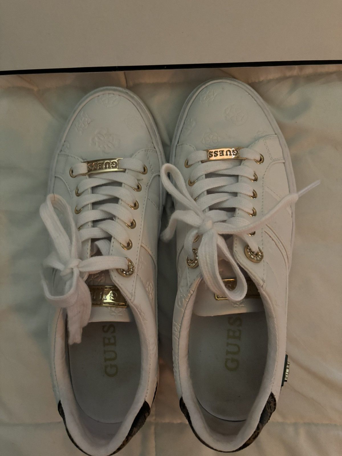 Guess Guess Lace Up Sneakers Size 8.5 Size US 8.5 / IT 38.5 - 3 Thumbnail