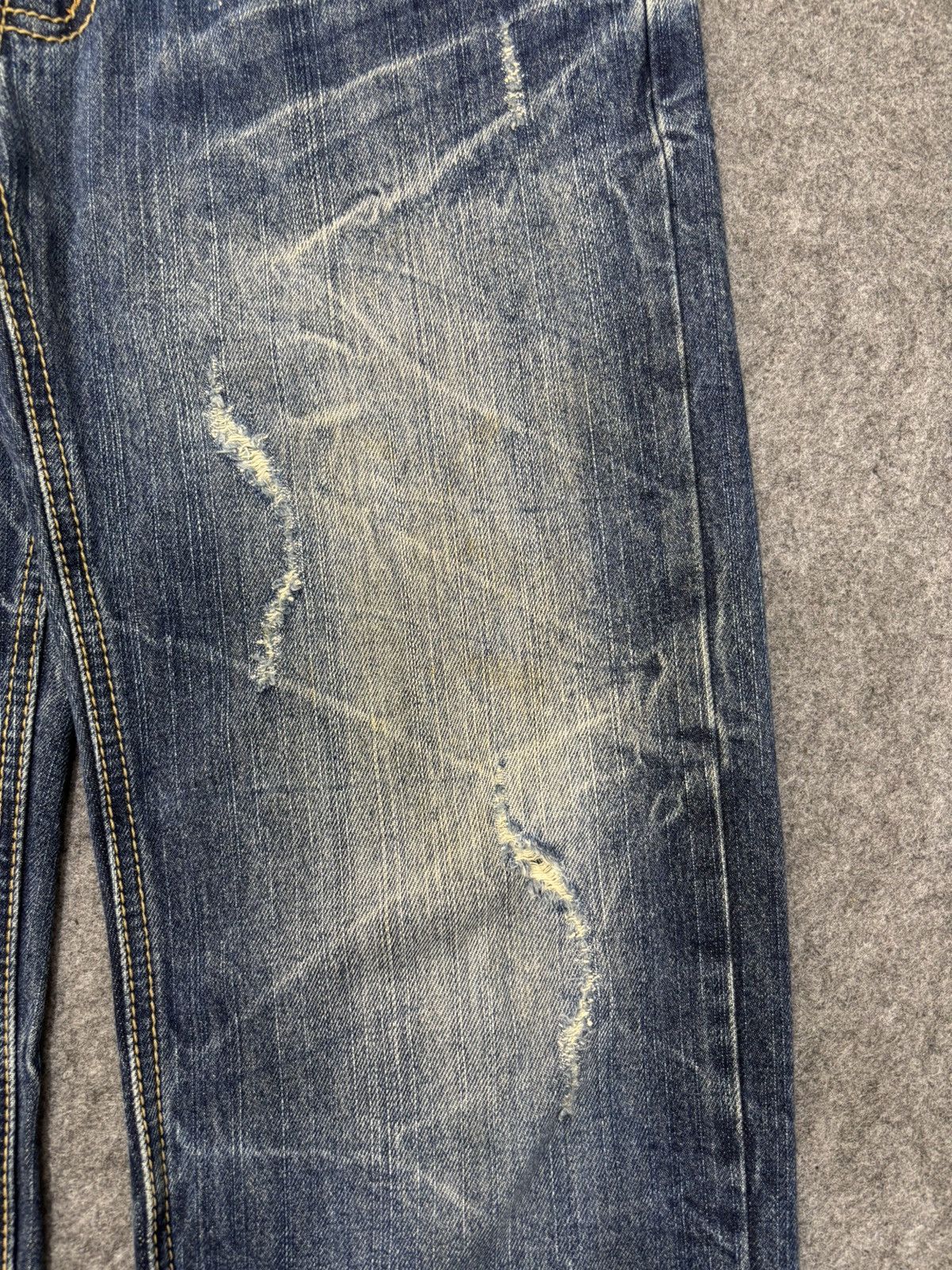 Seditionaries 💥Insane💥SorriderexBack&Forth Spiral Distressed Denim F661 Size US 33 - 8 Thumbnail