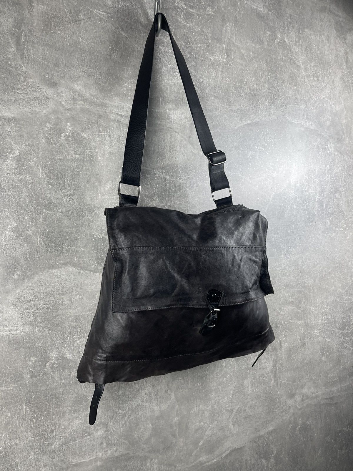 Other Malloni Avant Garde Brown Leather Fold Over Shoulder Bag Size ONE SIZE - 3 Thumbnail
