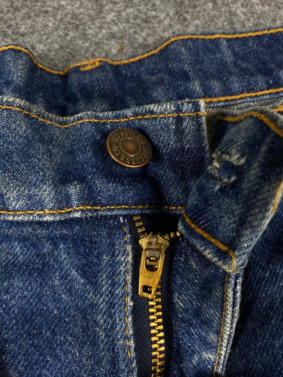 Levi's vintage levis 517 bootcut flare denim nice design Size US 37 - 11 Thumbnail