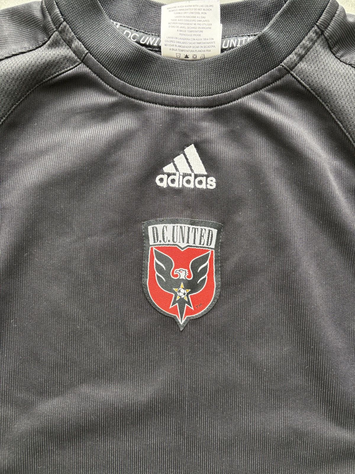 Adidas Vintage Y2K Adidas DC United Jersey Size US S / EU 44-46 / 1 - 2 Thumbnail