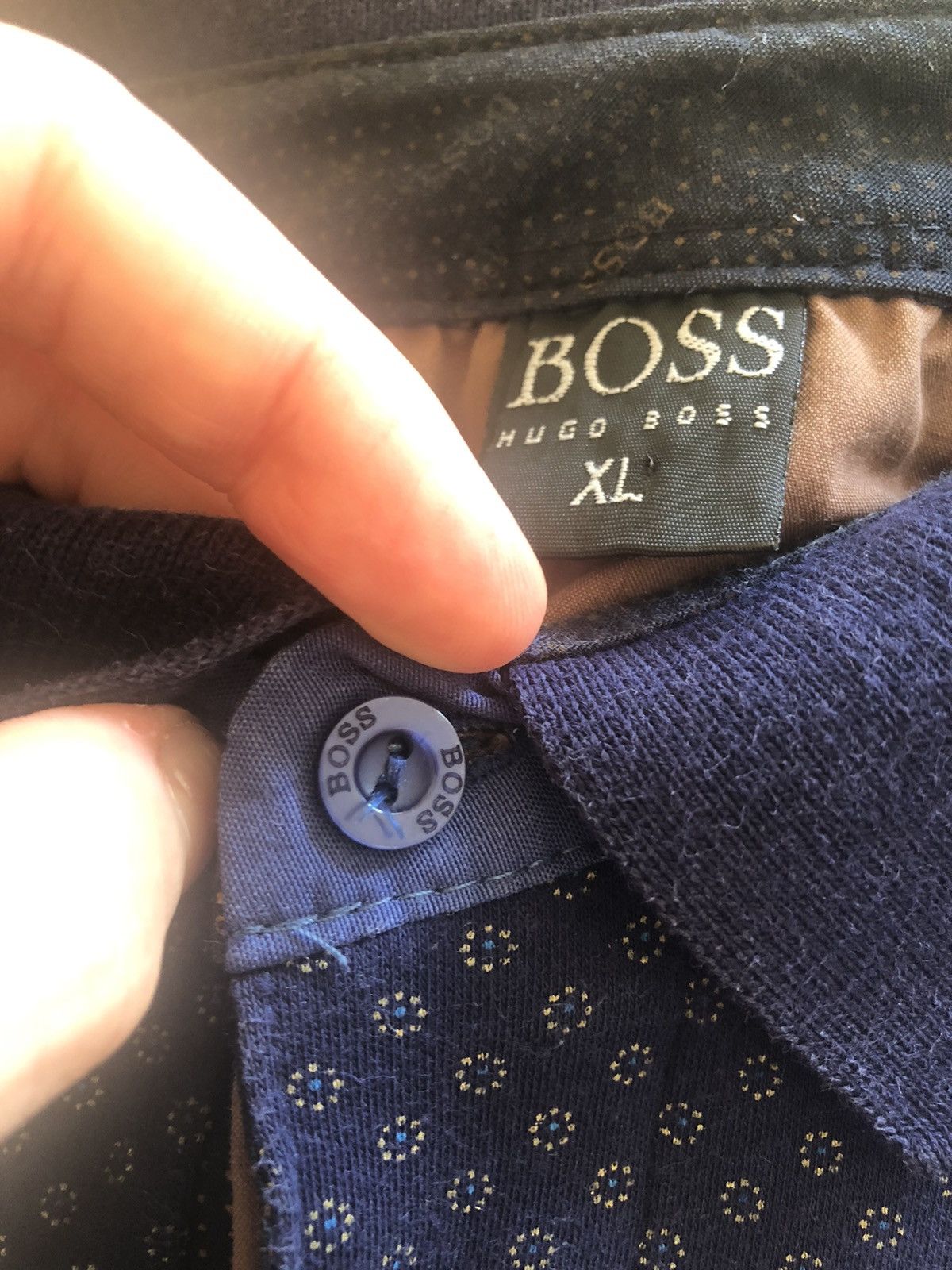 Hugo Boss × Vintage VINTAGE HUGO BOSS LOGO POLO SHIRT Size US L / EU 52-54 / 3 - 3 Thumbnail