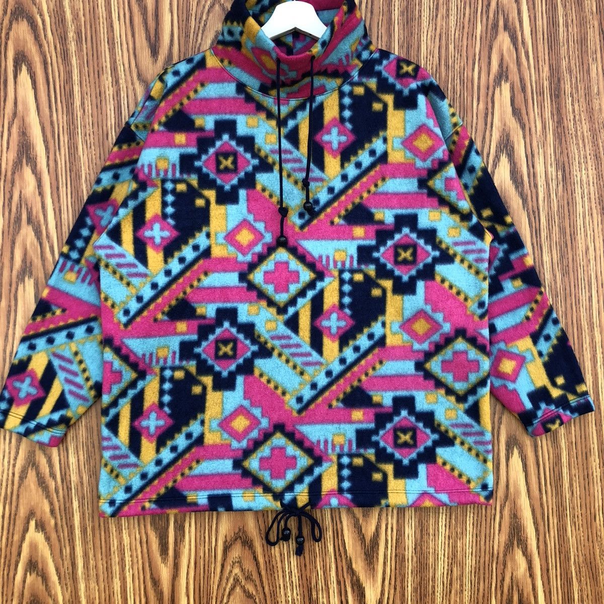 Vintage Vintage Youngdult Fleece Turtleneck Navajo Design Size US L / EU 52-54 / 3 - 4 Thumbnail