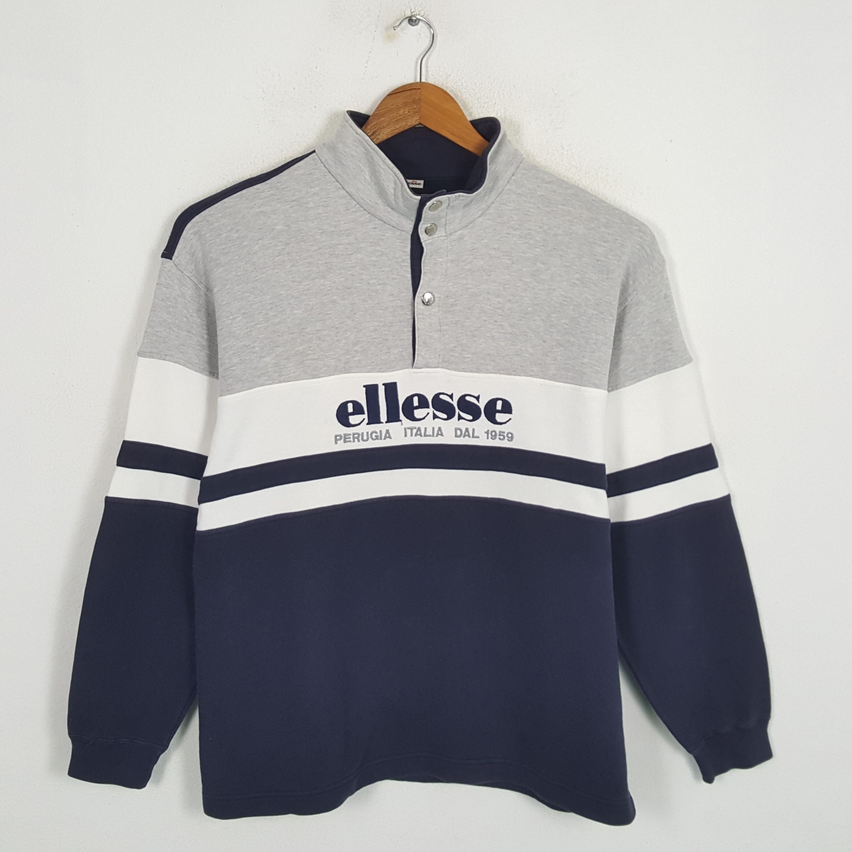 Vintage ELLESSE Sportswear Style Sweatshirts